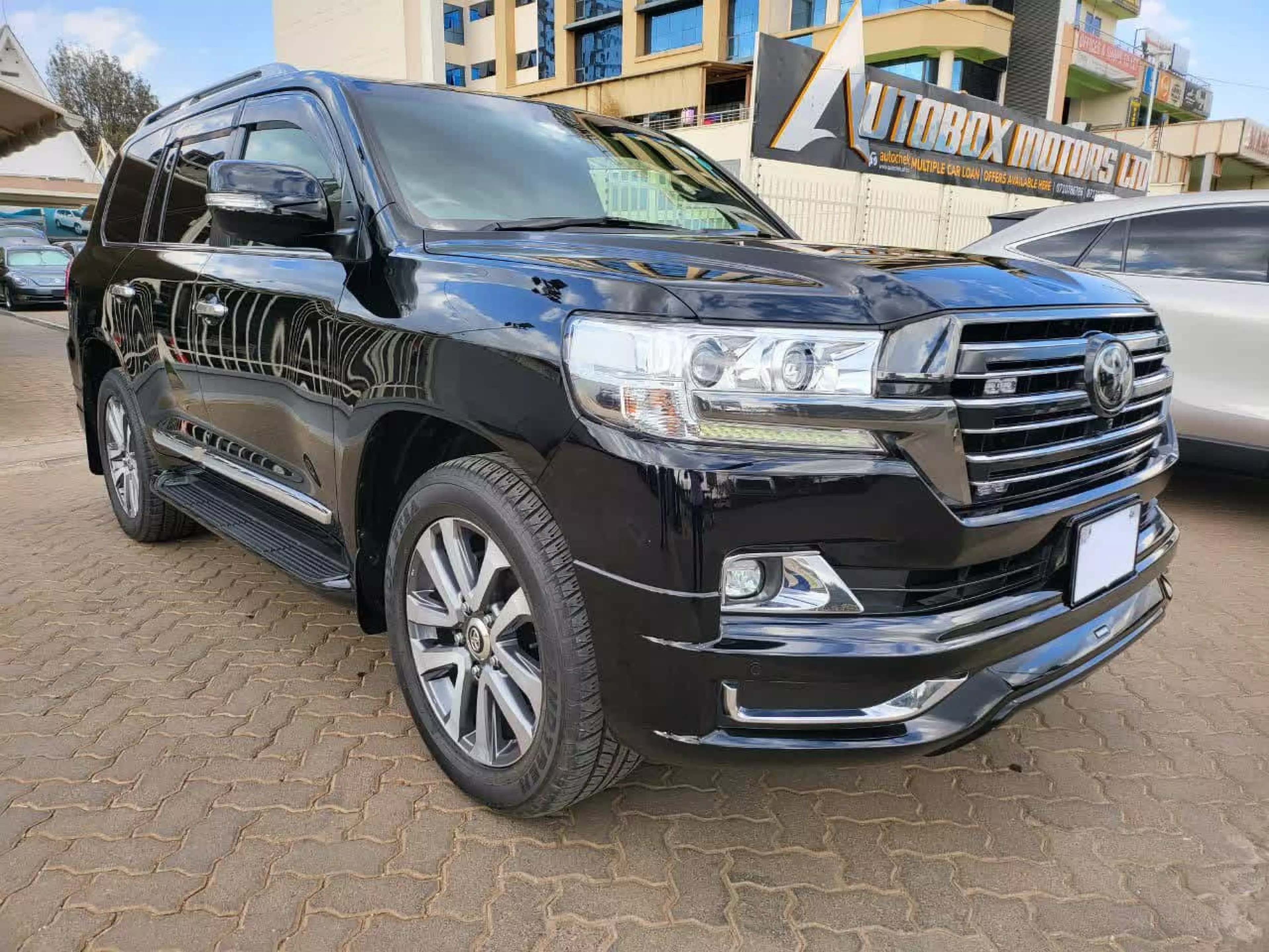Toyota Landcruiser ZX - 2016