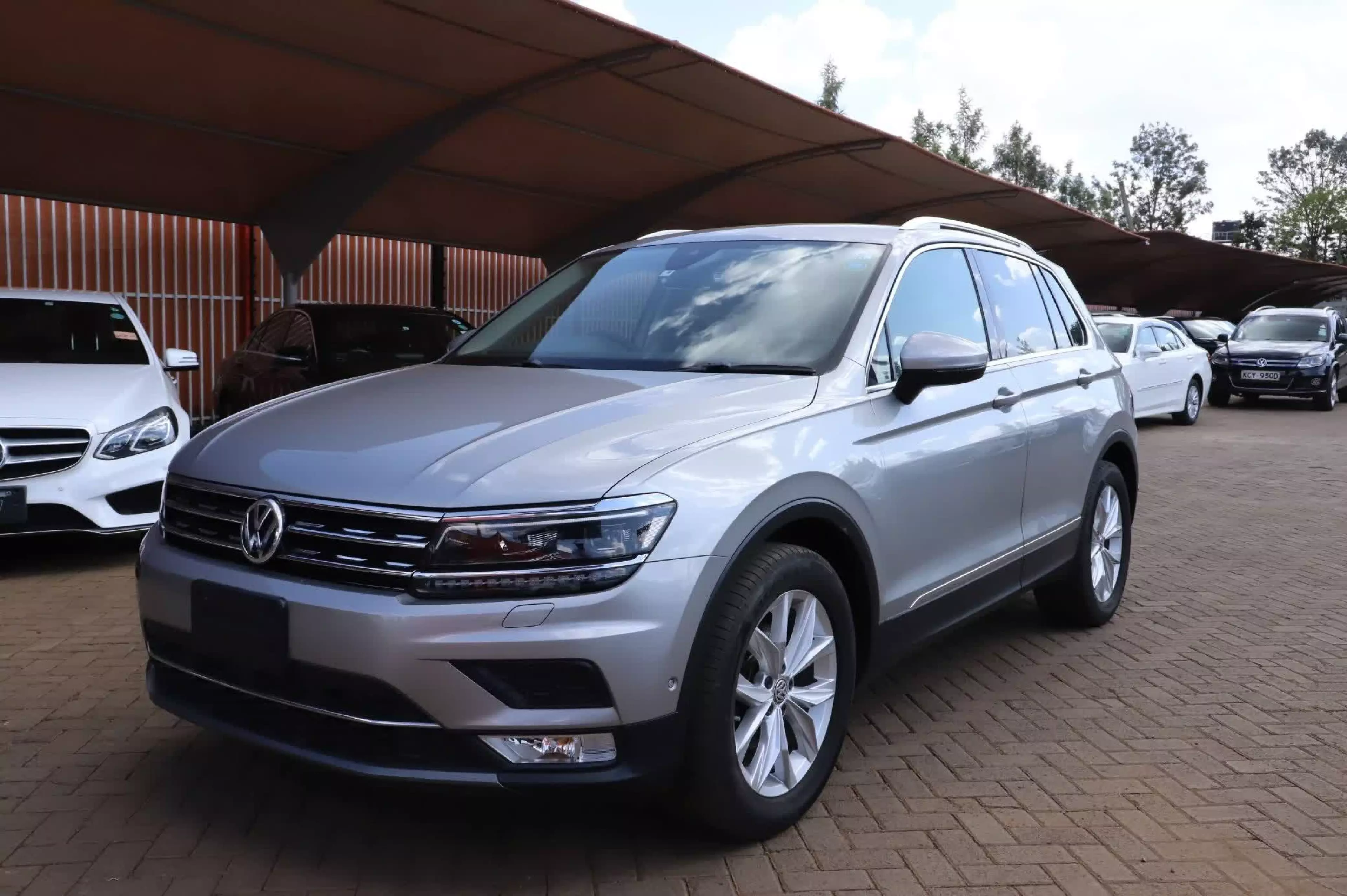 Volkswagen Tiguan - 2017