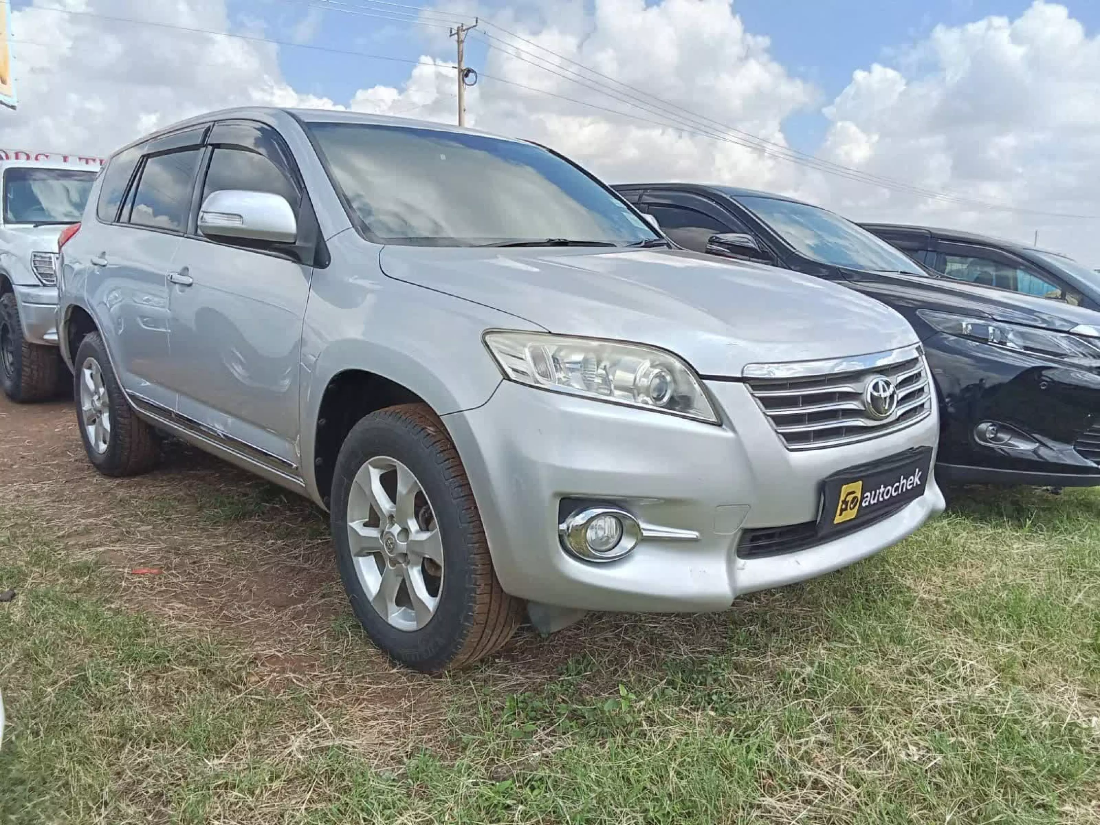 Toyota Vanguard  - 2012