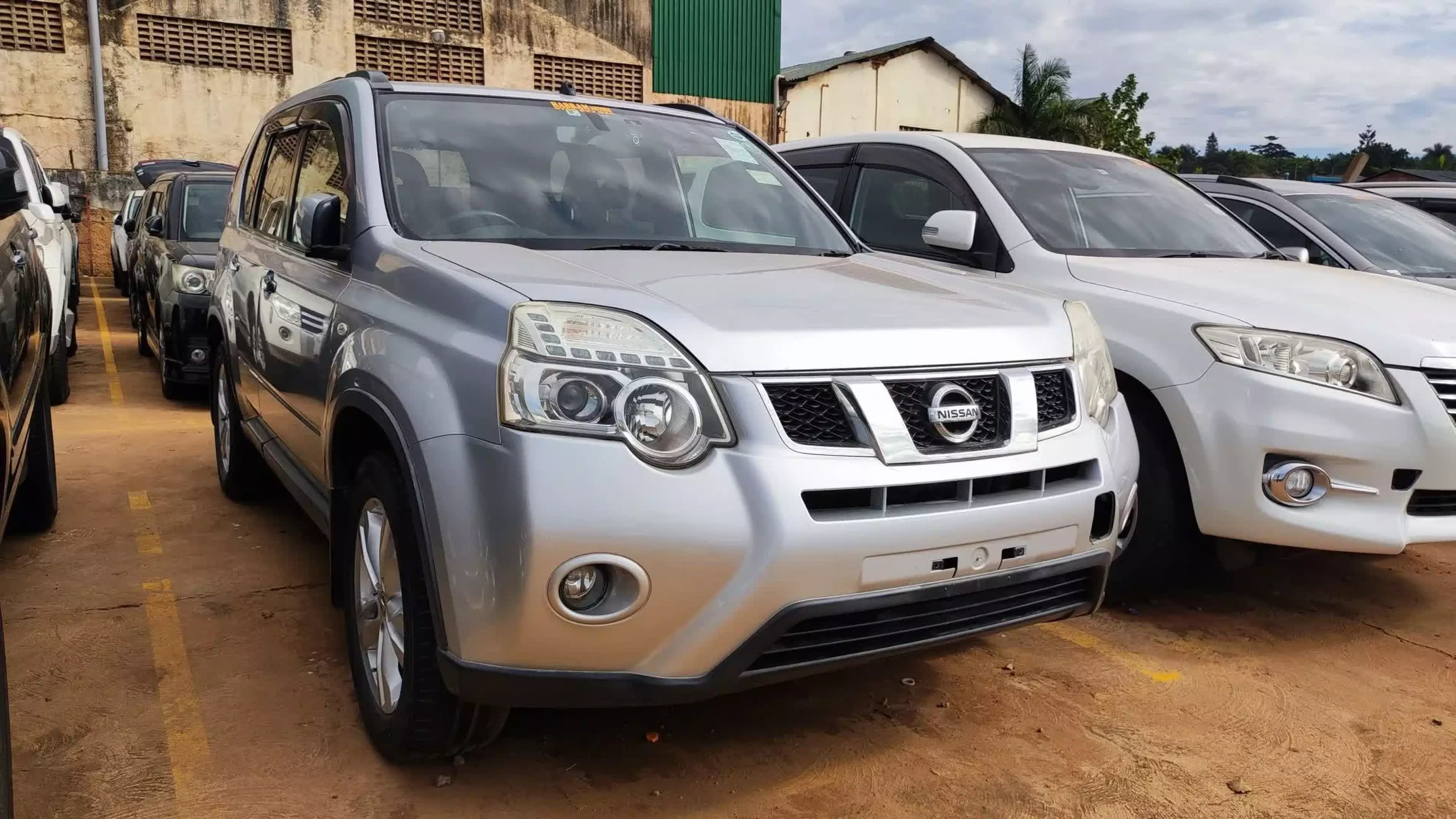 Nissan X-Trail - 2010