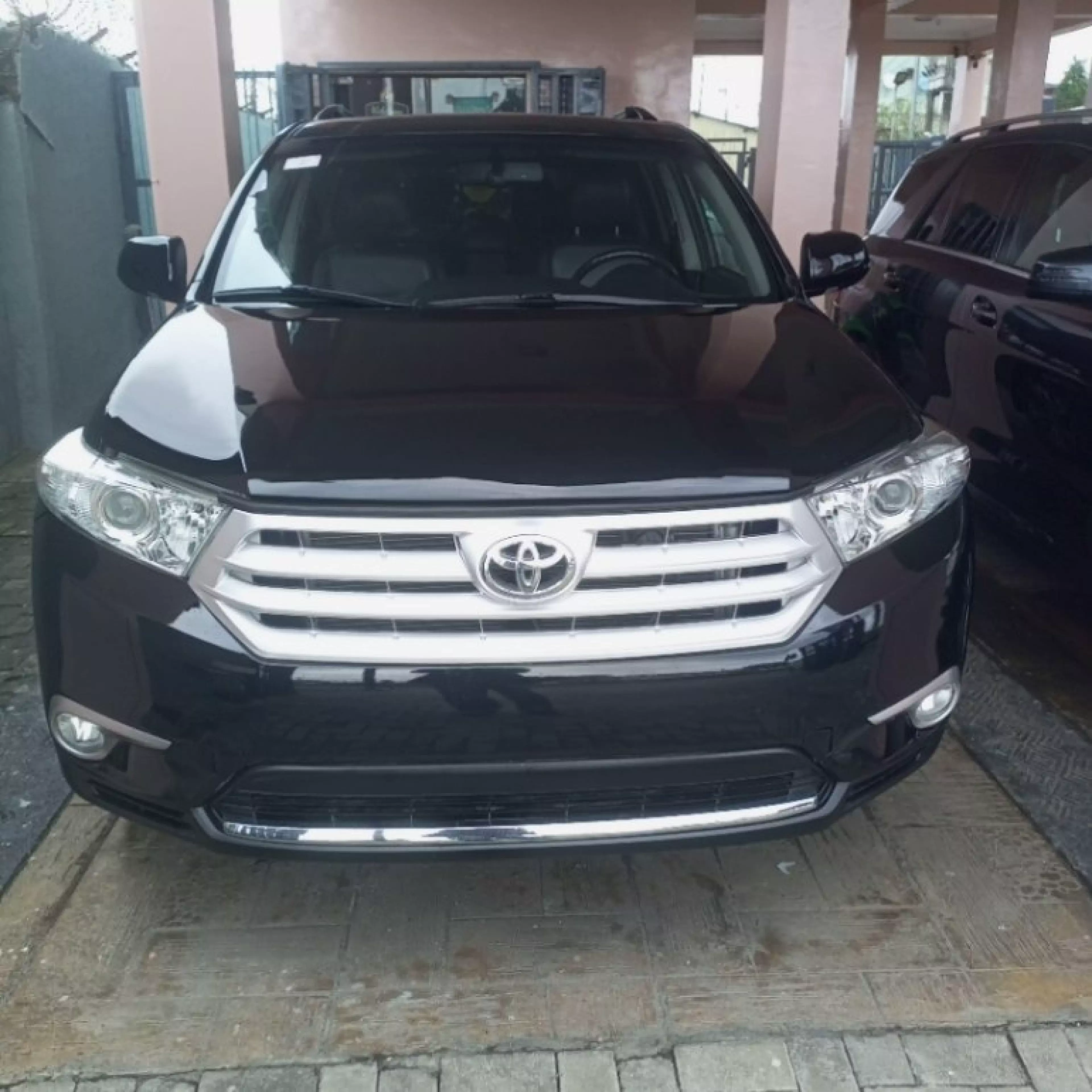 Toyota Highlander - 2010