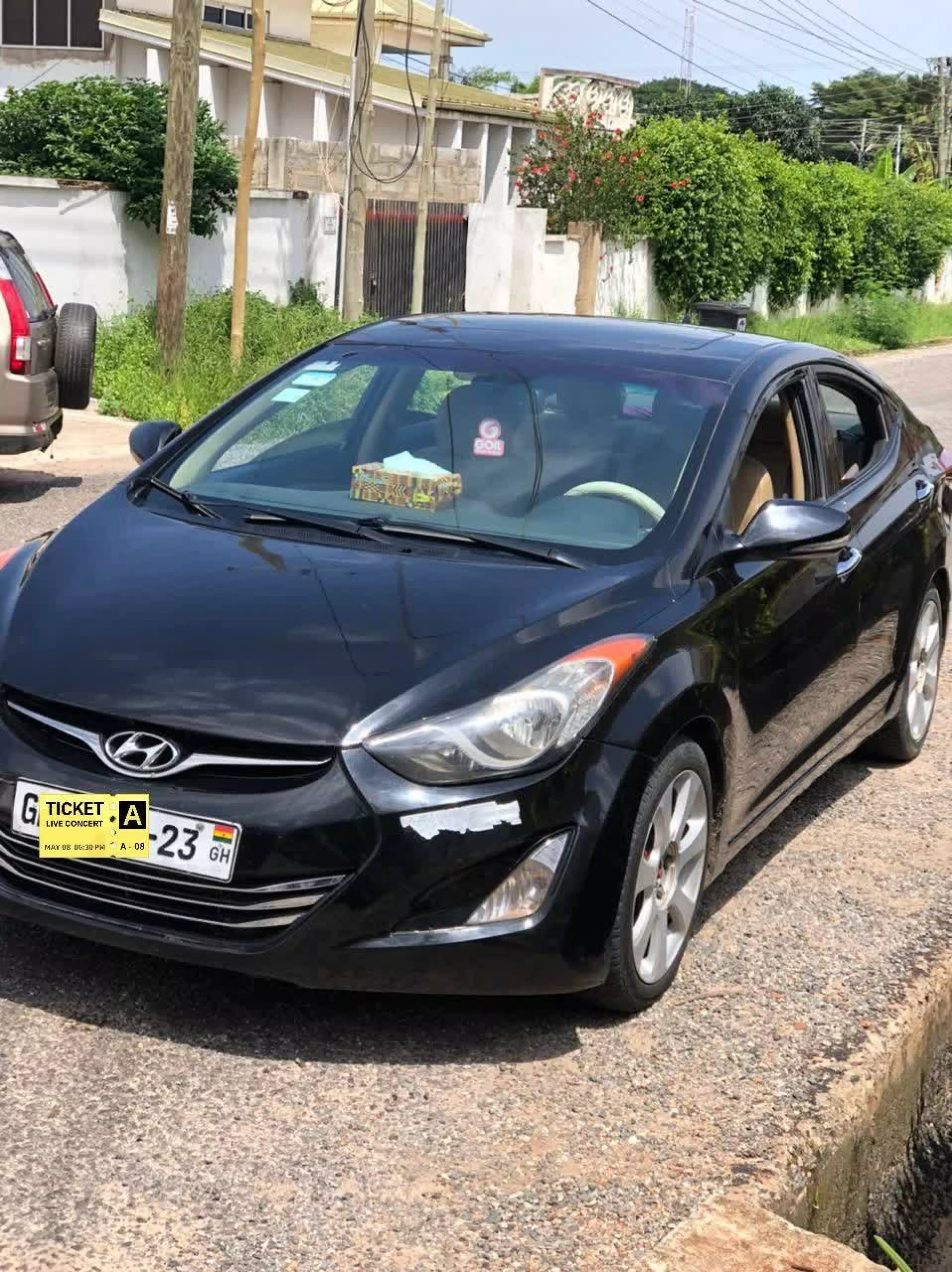 Hyundai Elantra - 2013