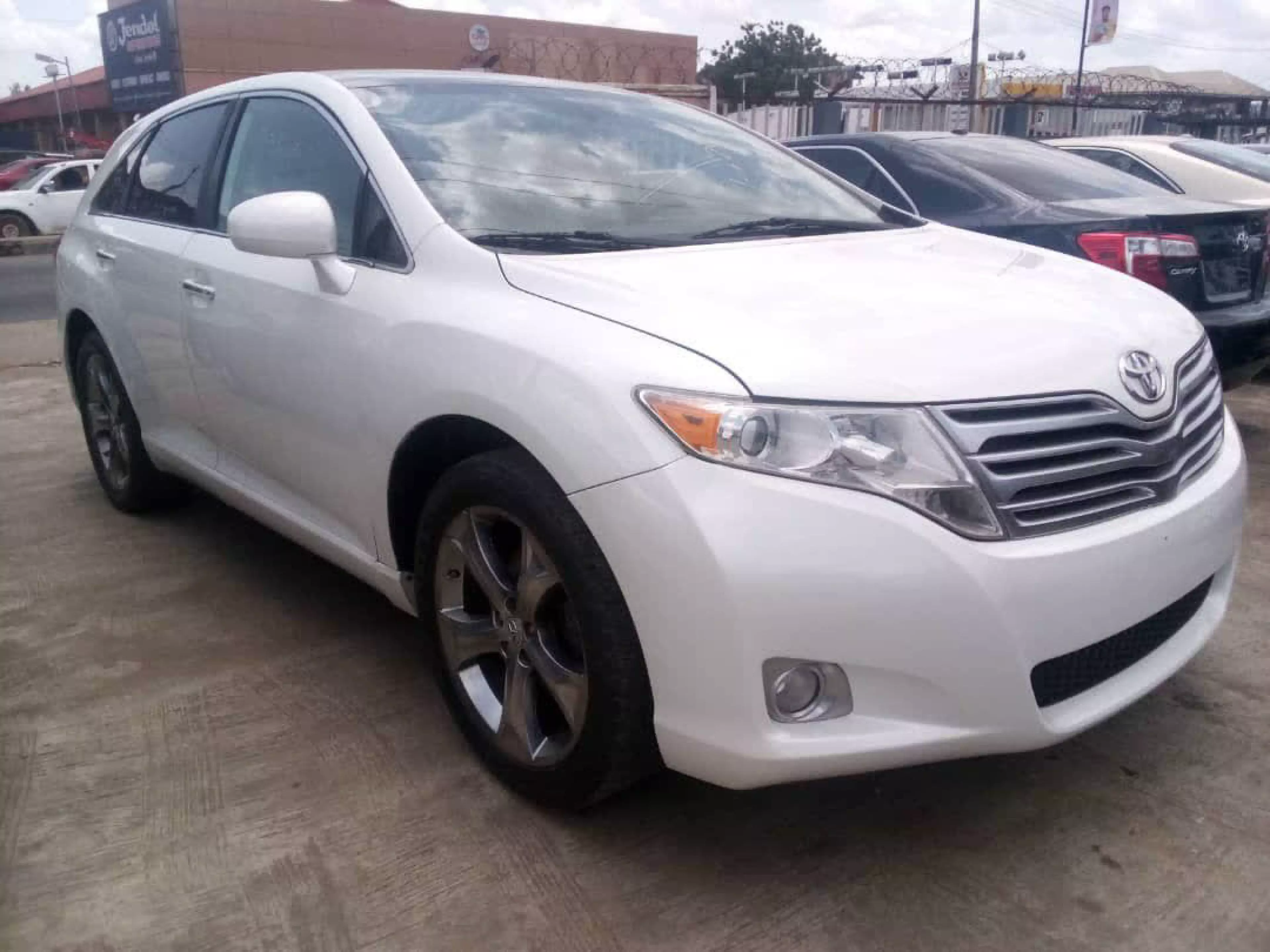 Toyota Venza - 2011