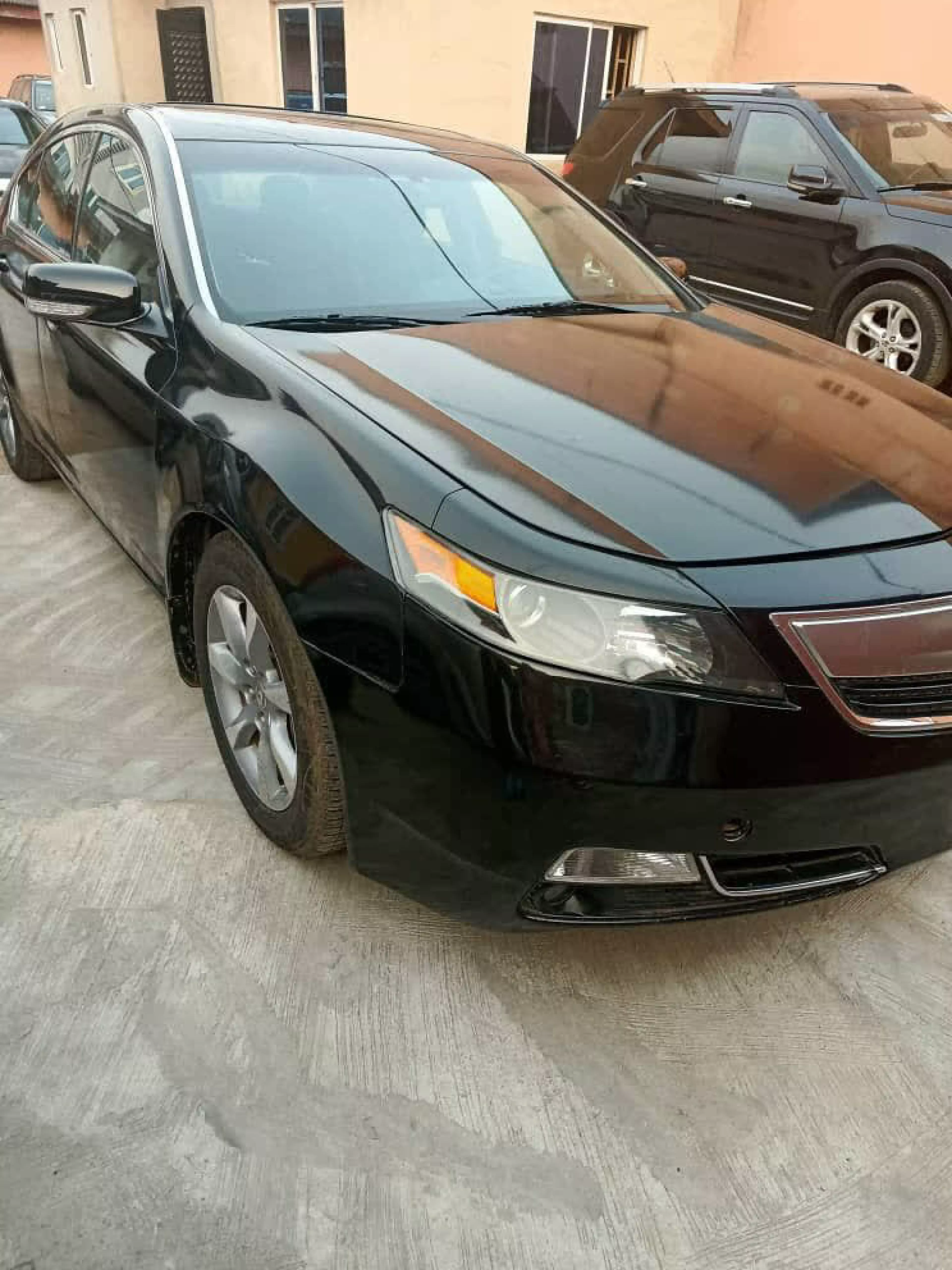 Acura TL - 2012