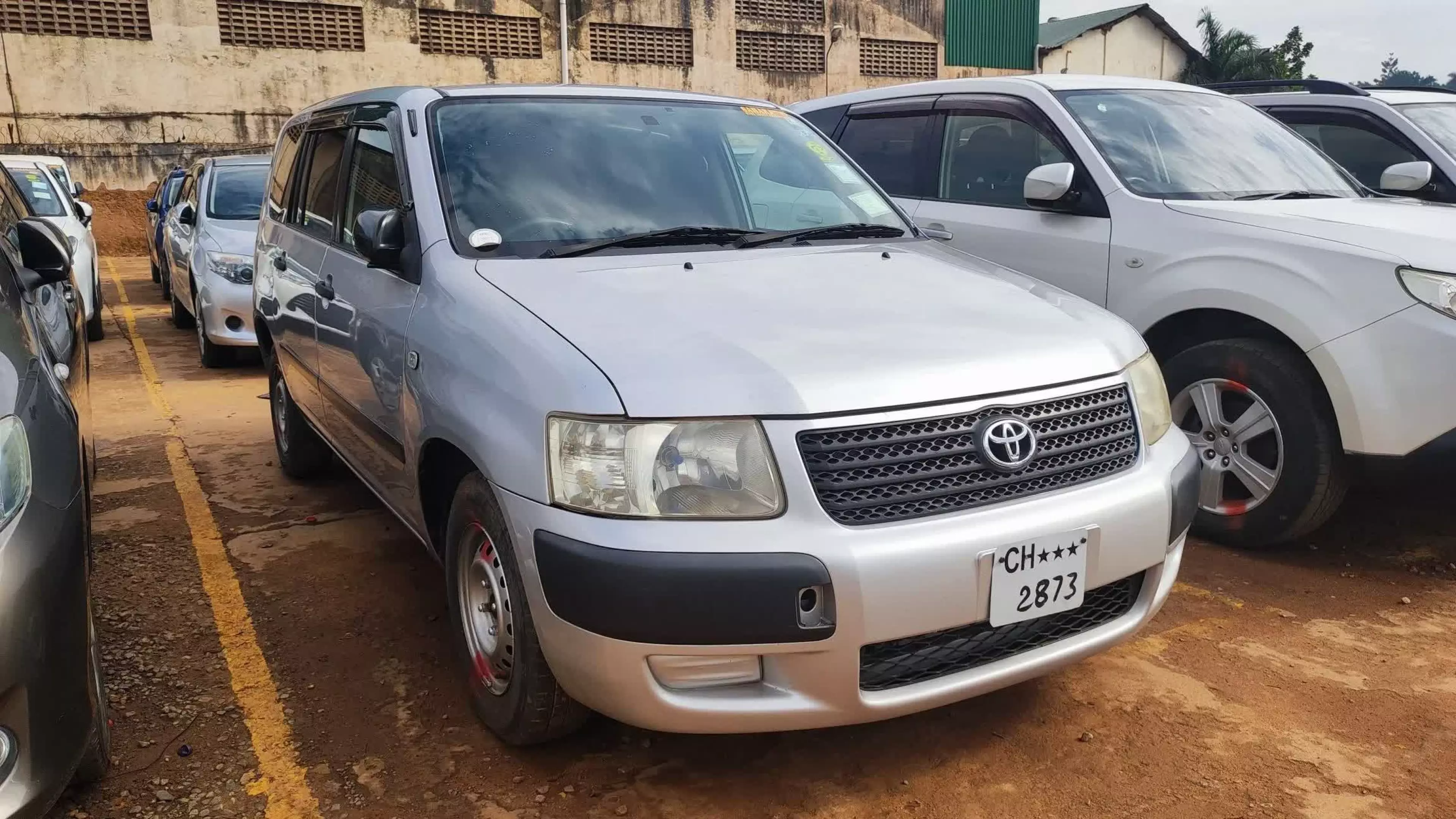 Toyota Succeed  - 2011