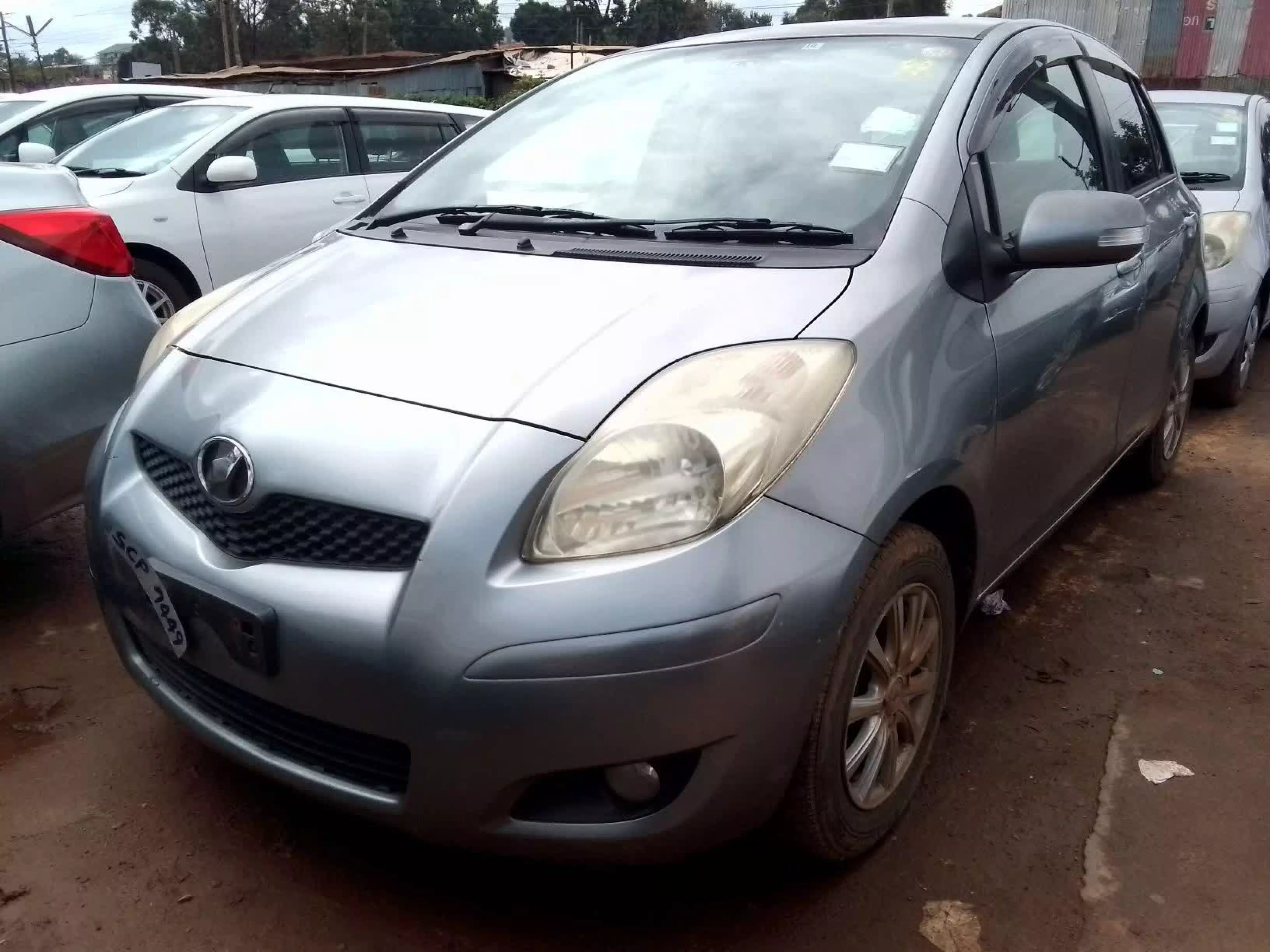 Toyota Vitz - 2009