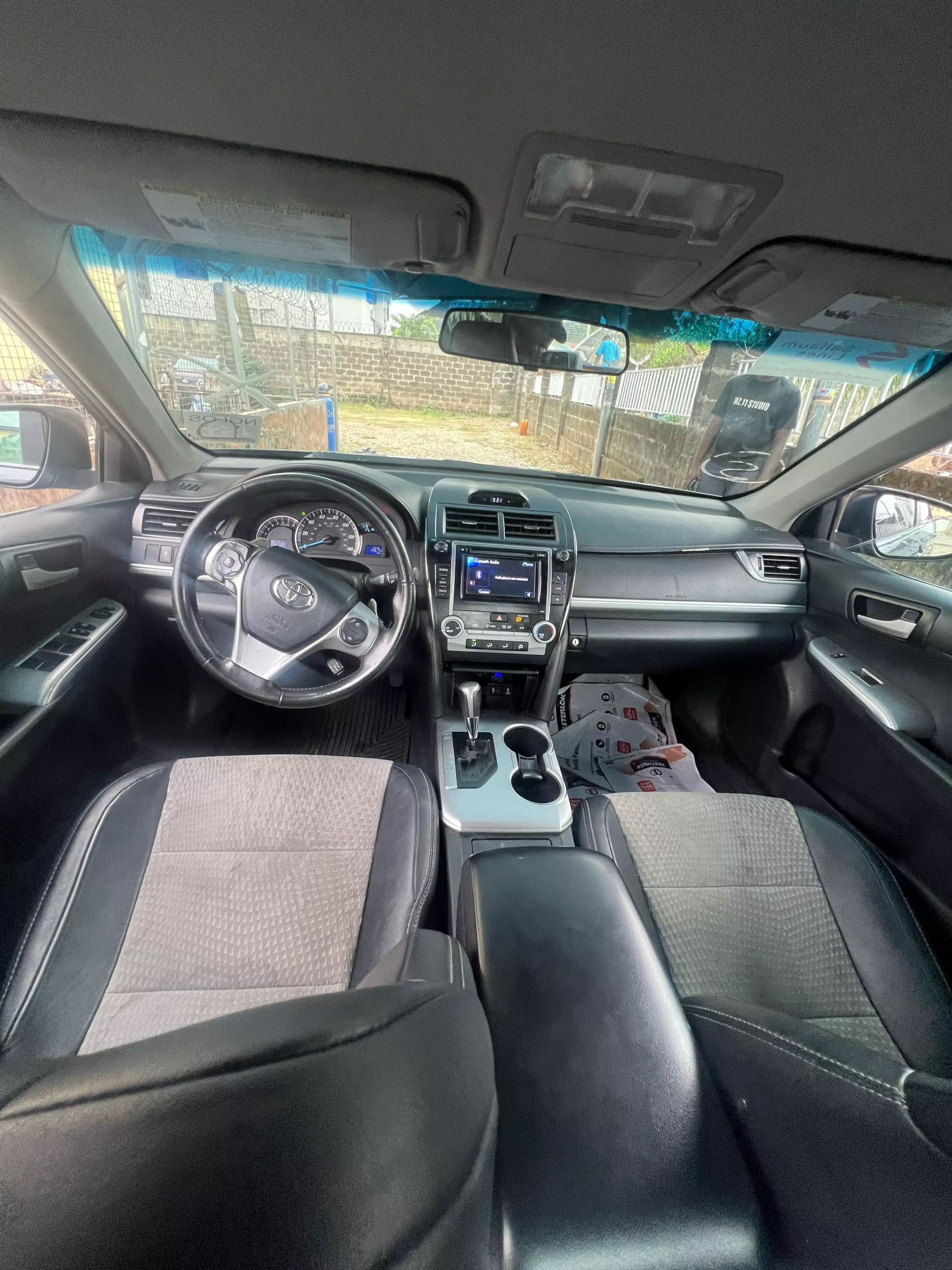 Toyota Camry   - 2013