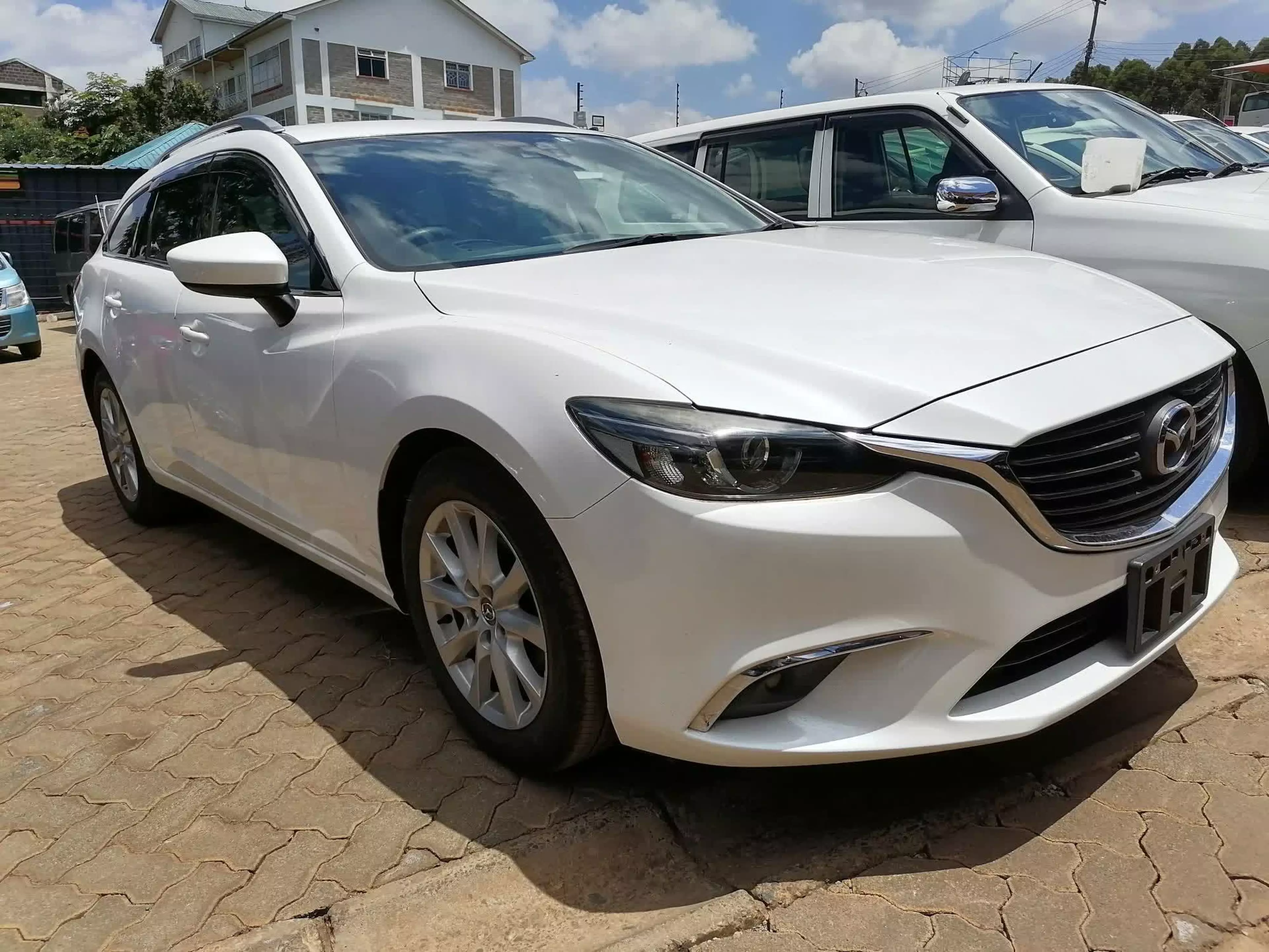 Mazda Atenza  - 2016