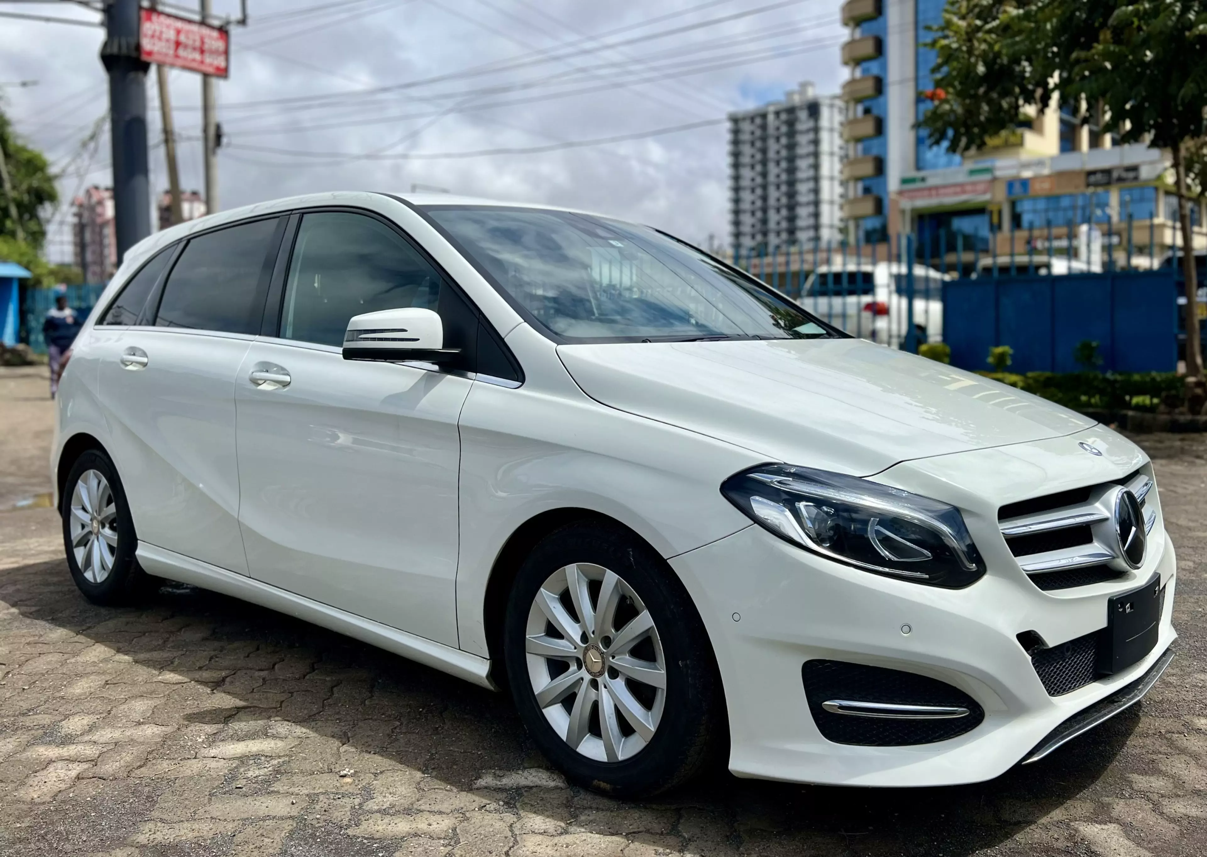 Mercedes-Benz B 180 - 2017