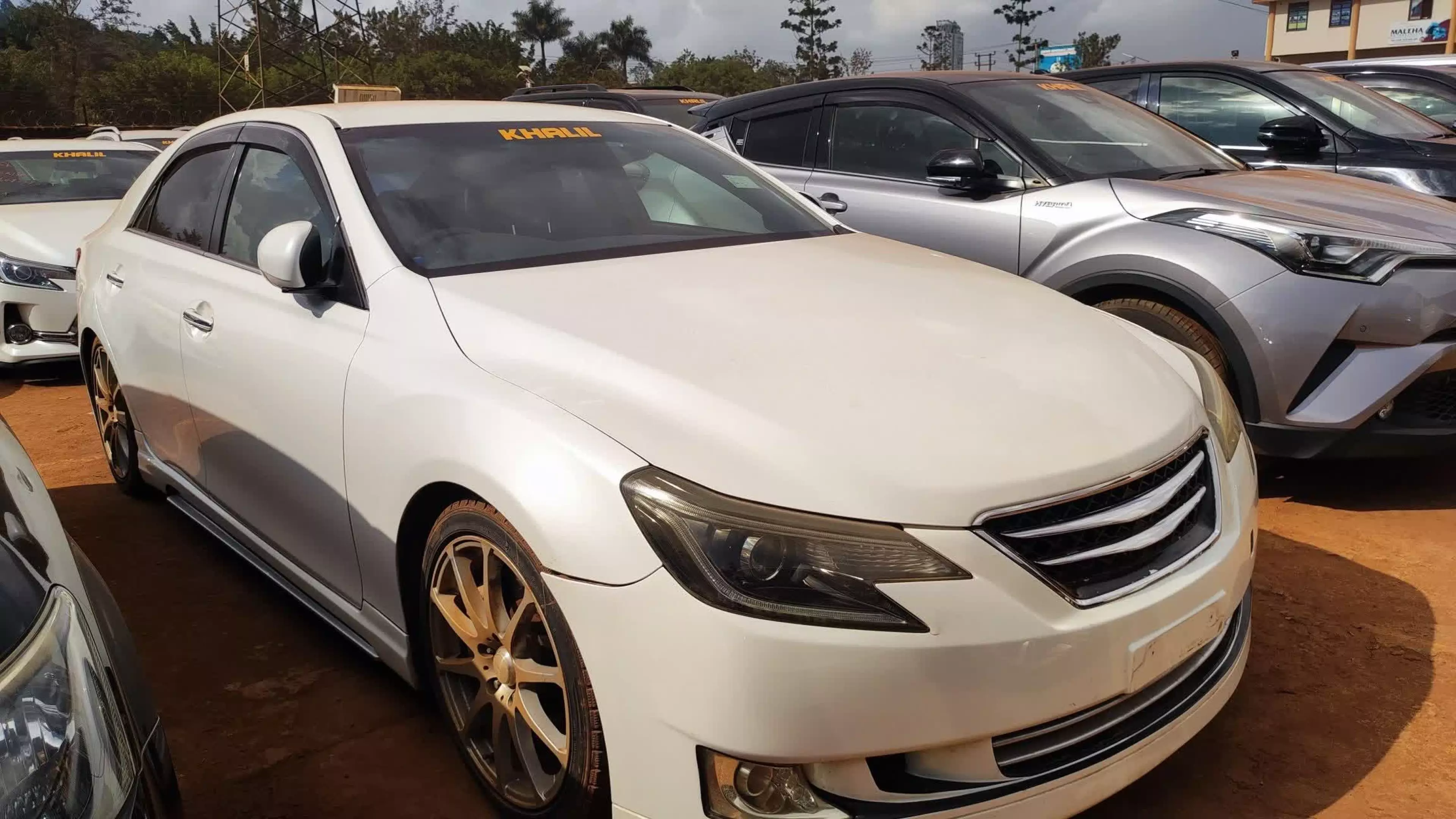 Toyota Mark X - 2012