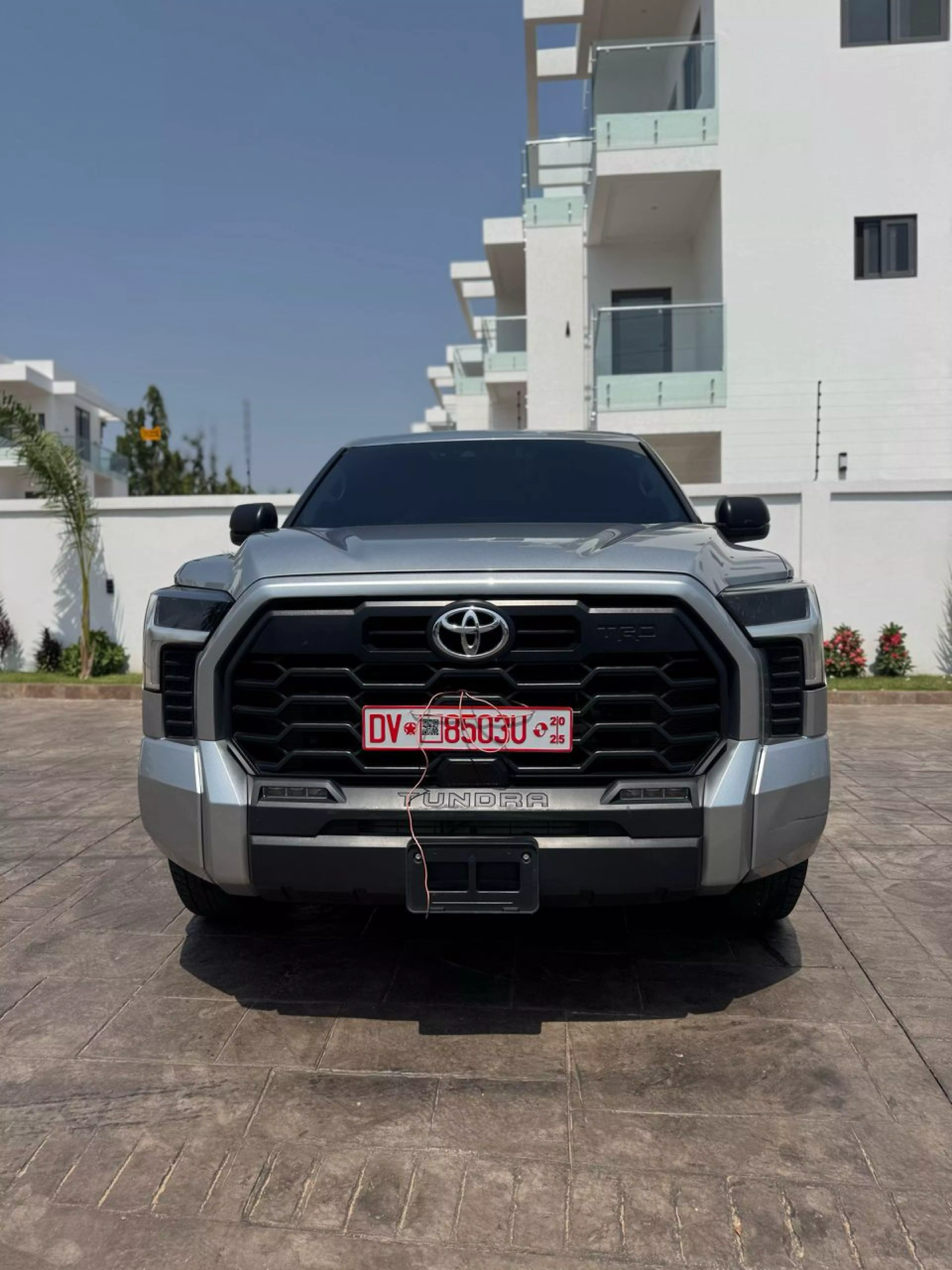 Toyota Tundra   - 2023