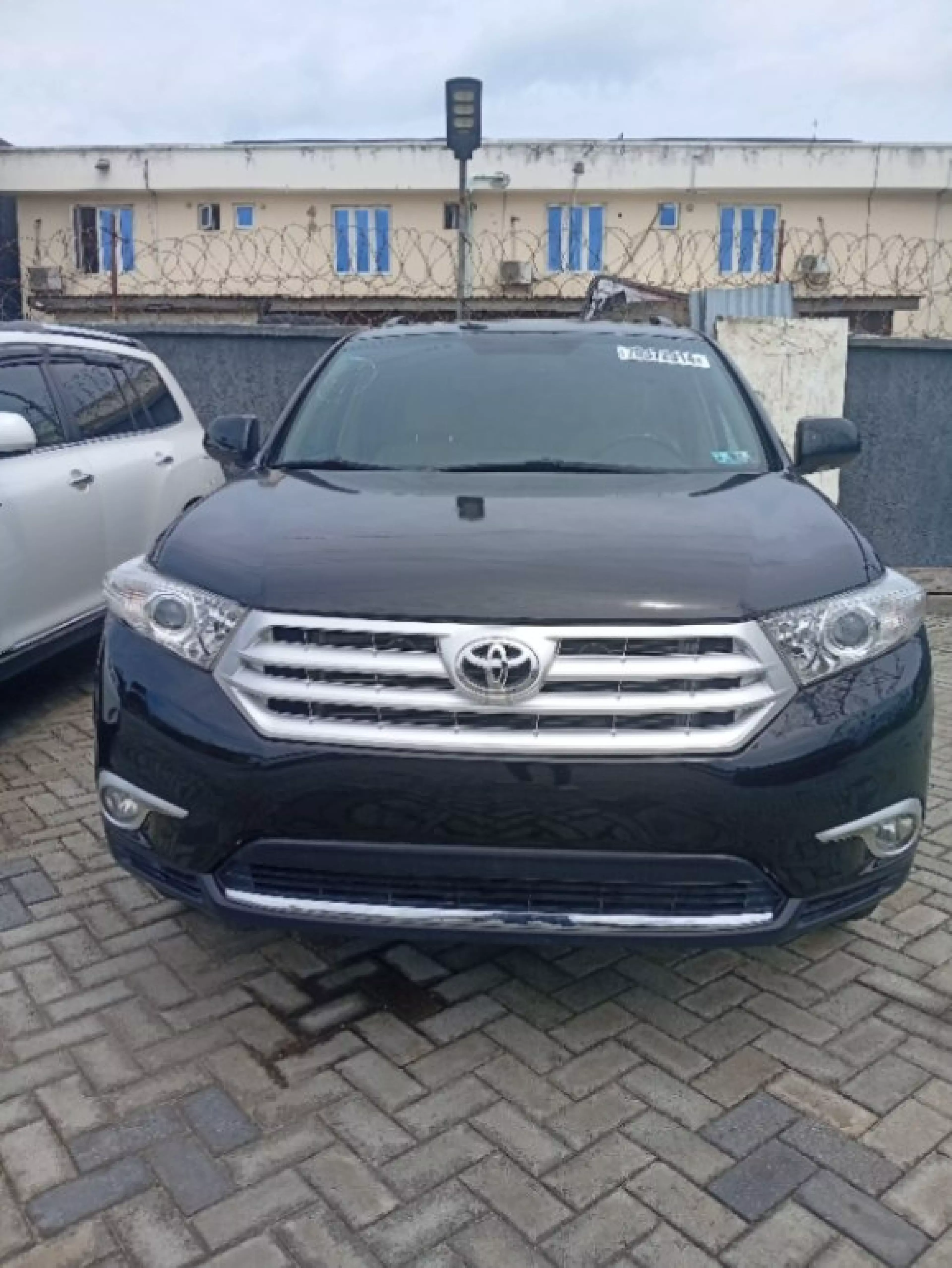 Toyota Highlander - 2011