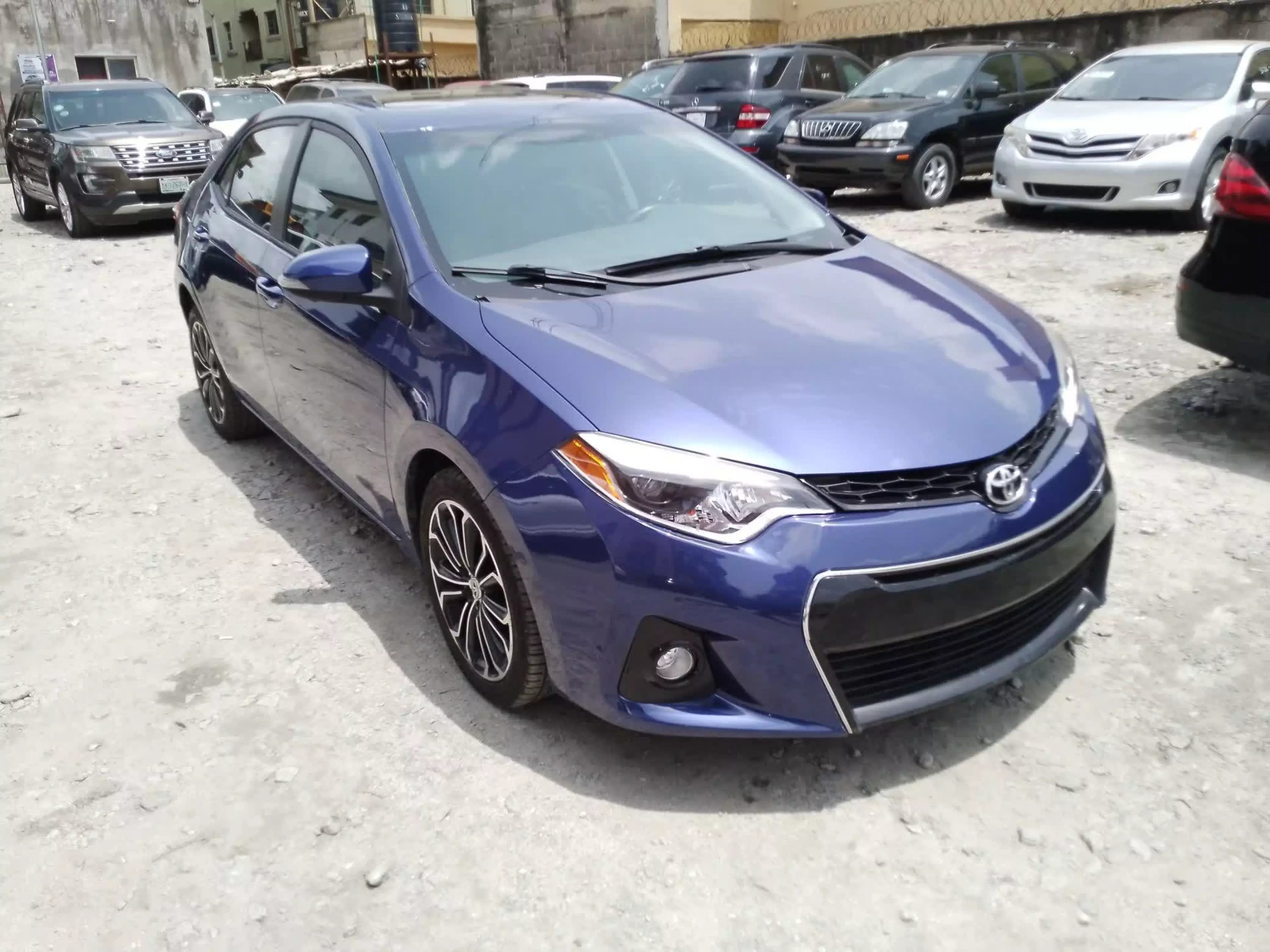 Toyota Corolla - 2014