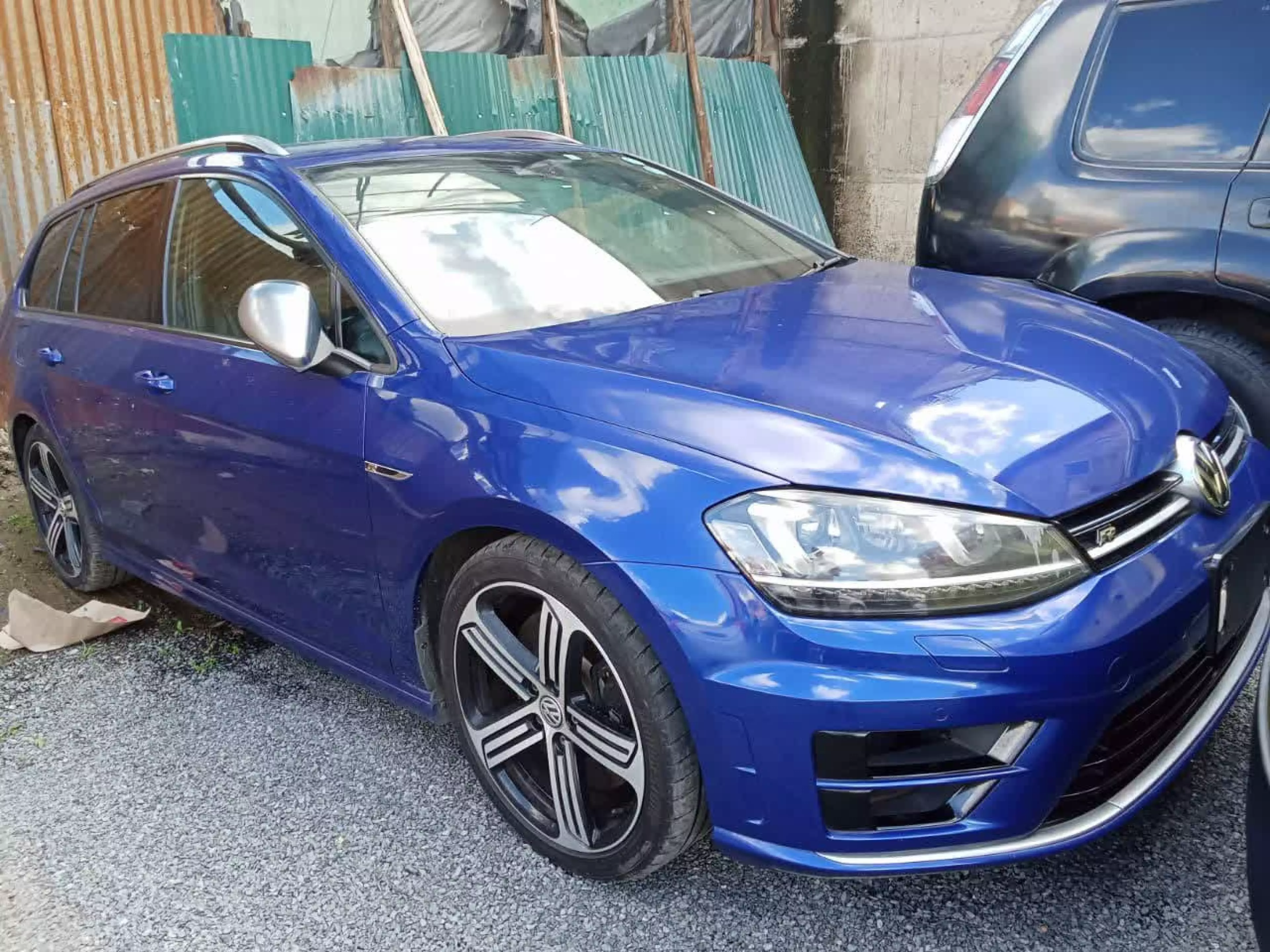 Volkswagen R - 2015