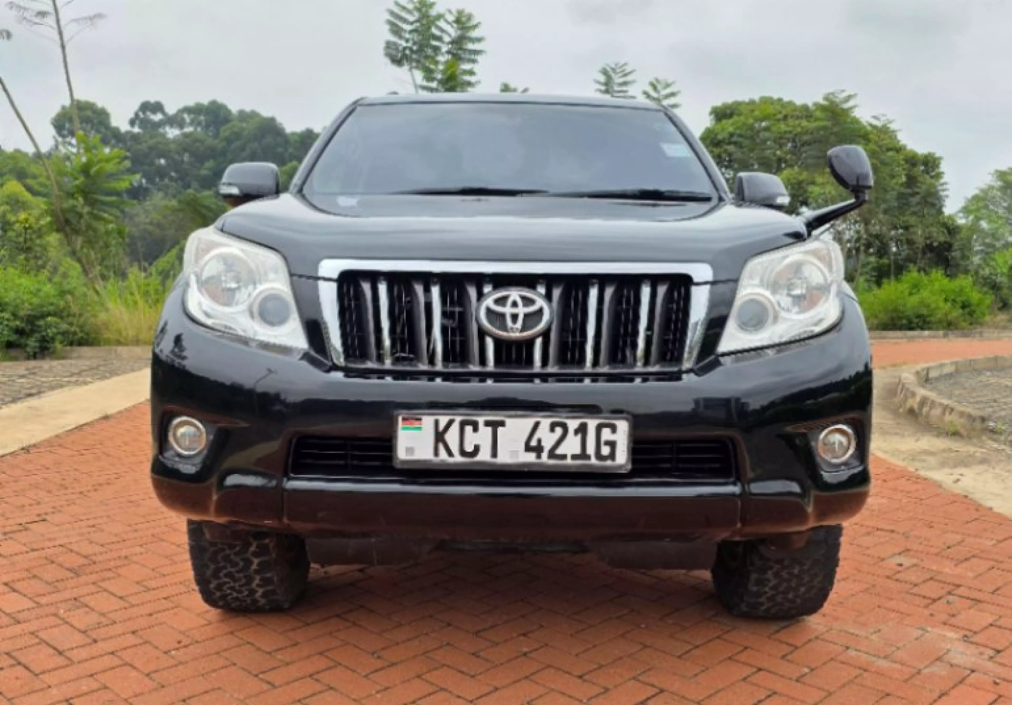 Toyota Land Cruiser Prado - 2012
