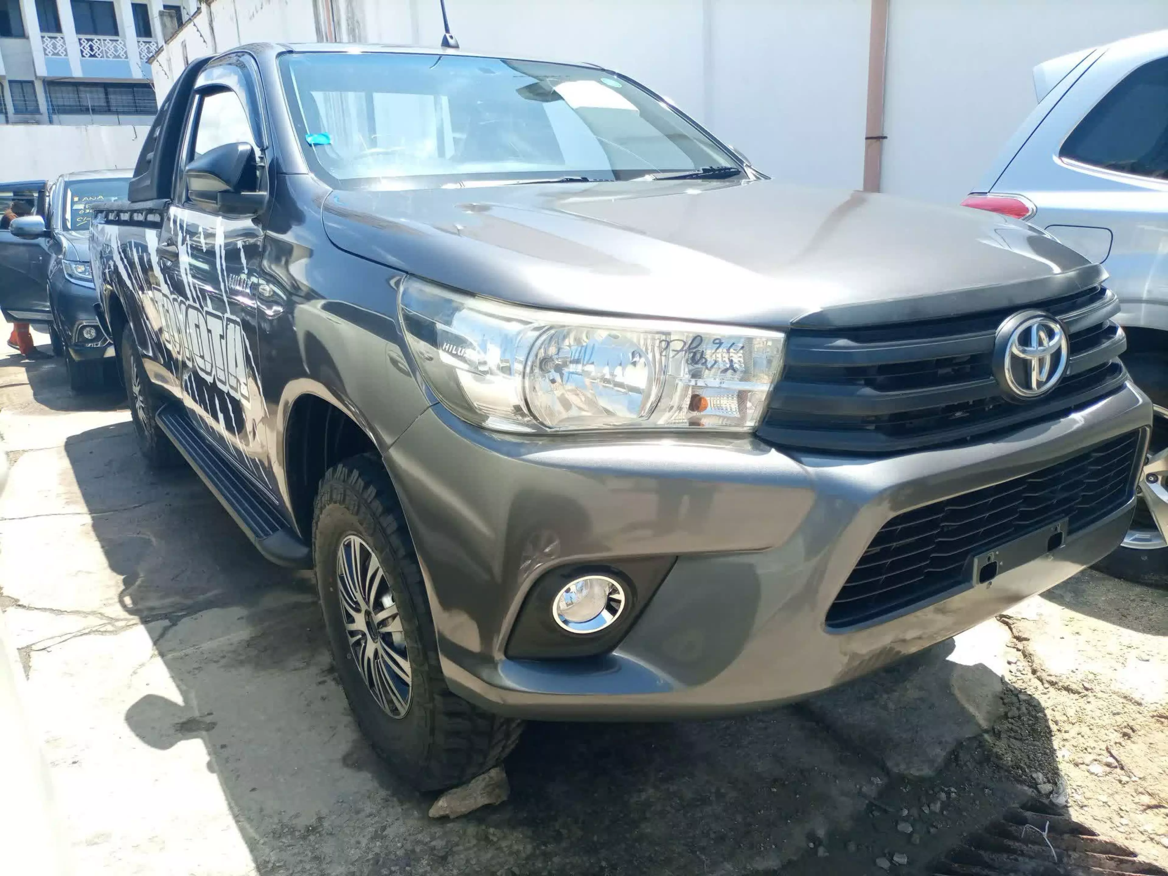 Toyota Hilux Revo  - 2015