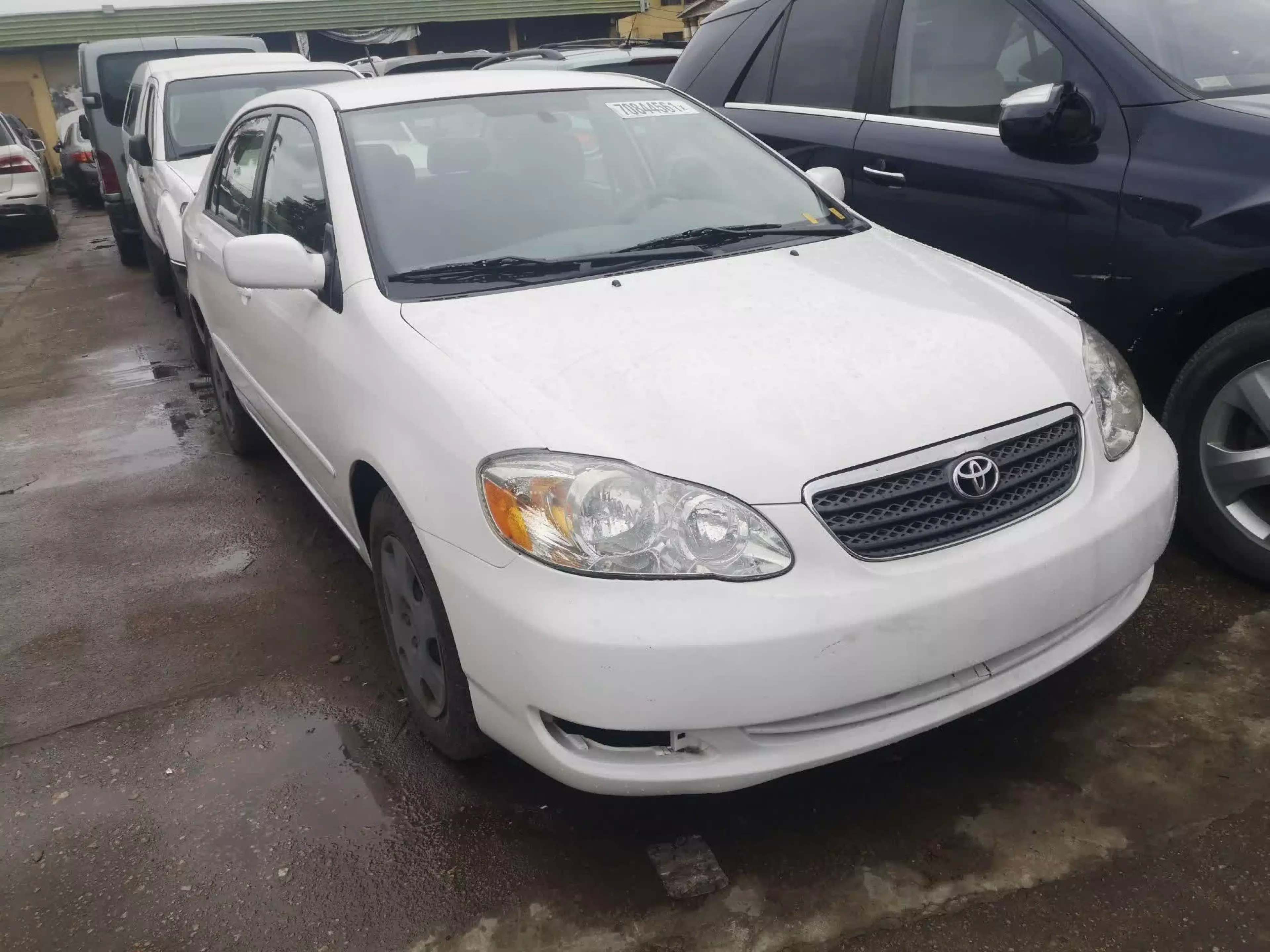 Toyota Corolla - 2005