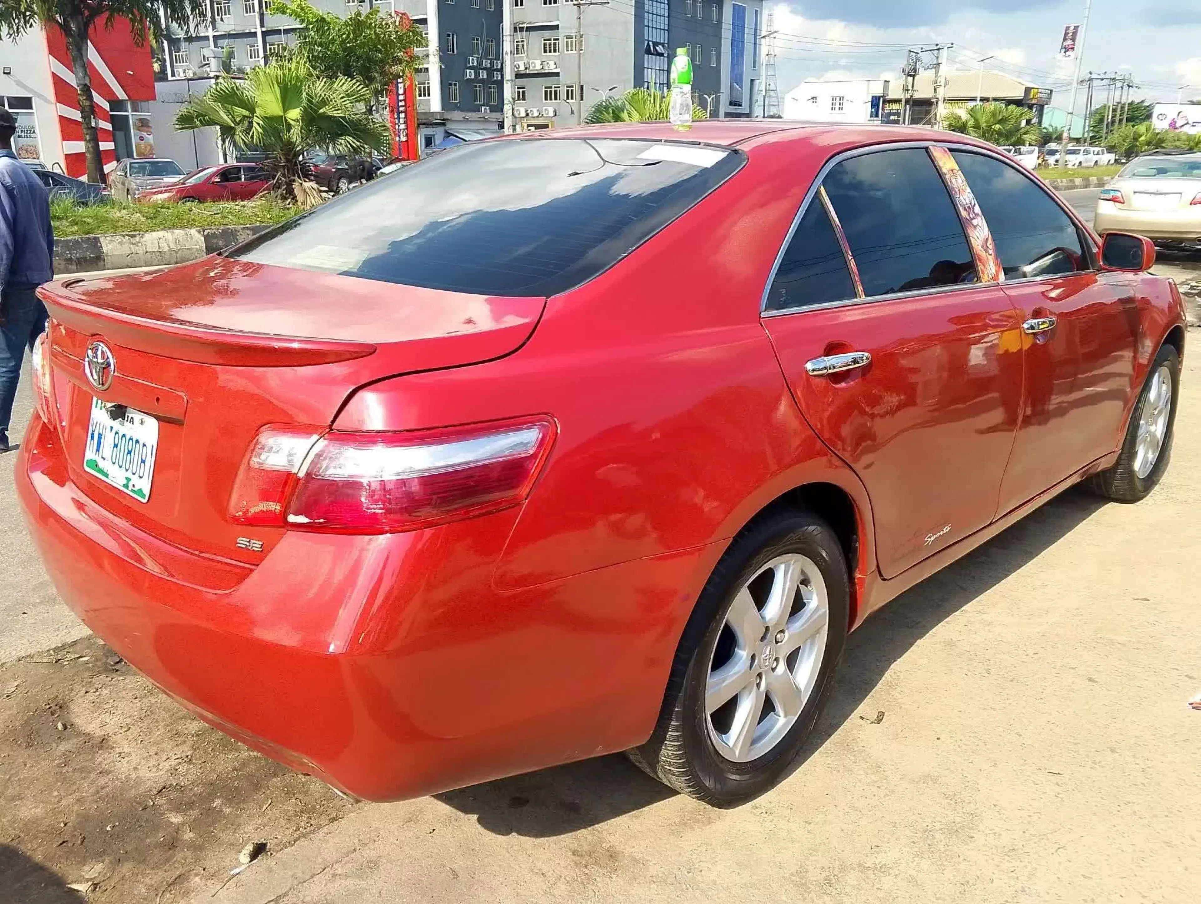 Toyota Camry   - 2009