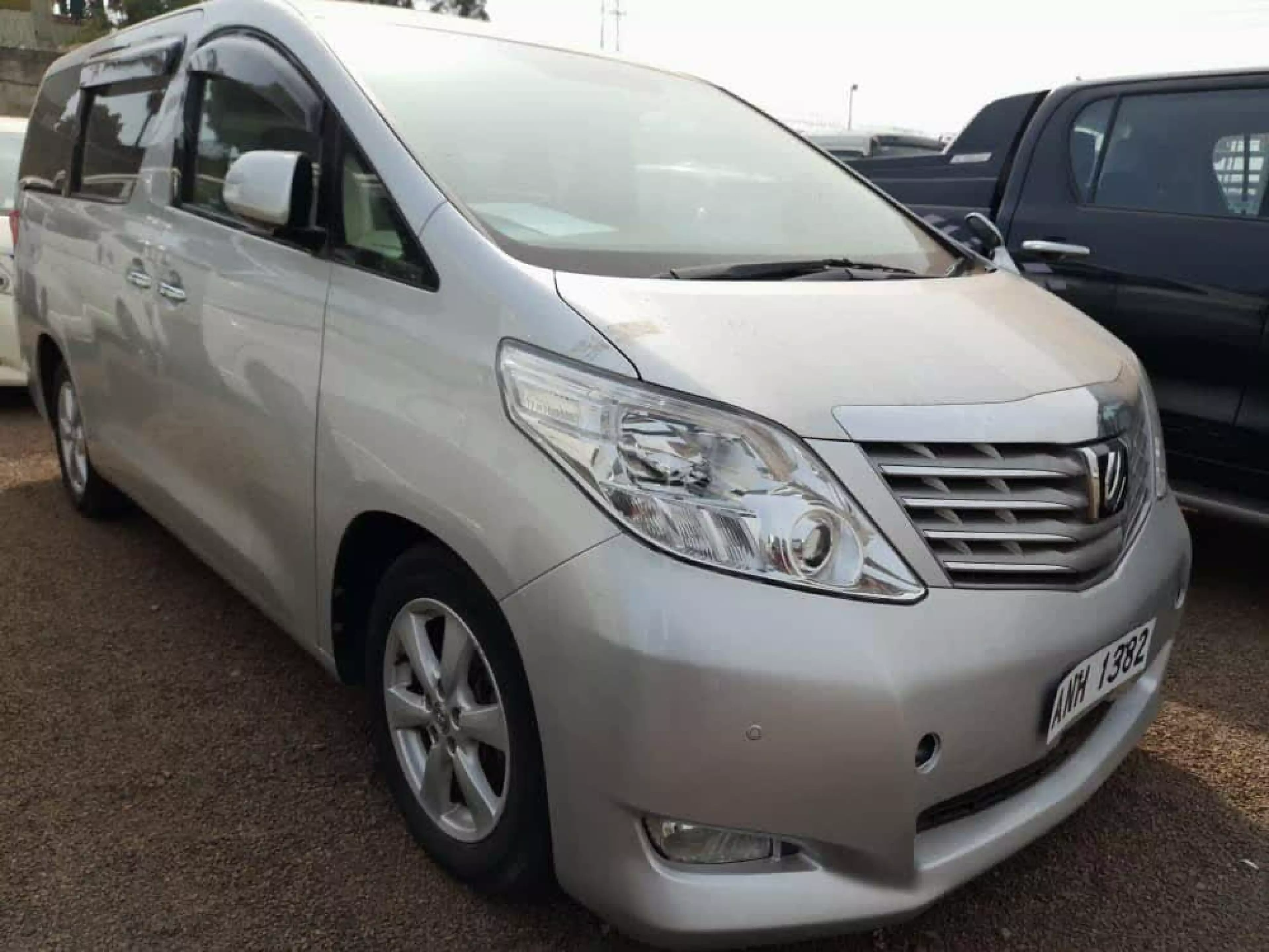 Toyota Alphard - 2008
