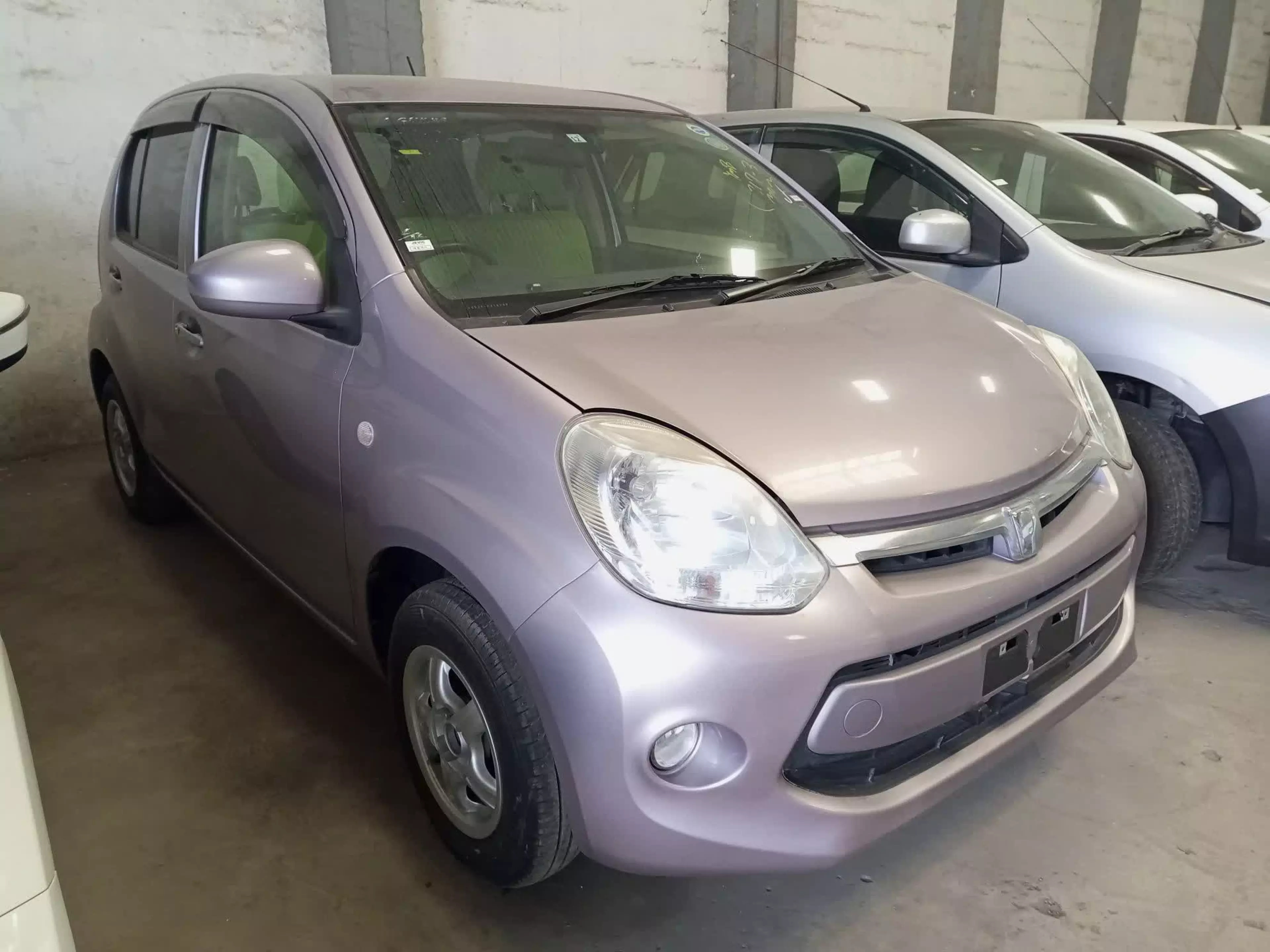 Toyota Passo - 2015