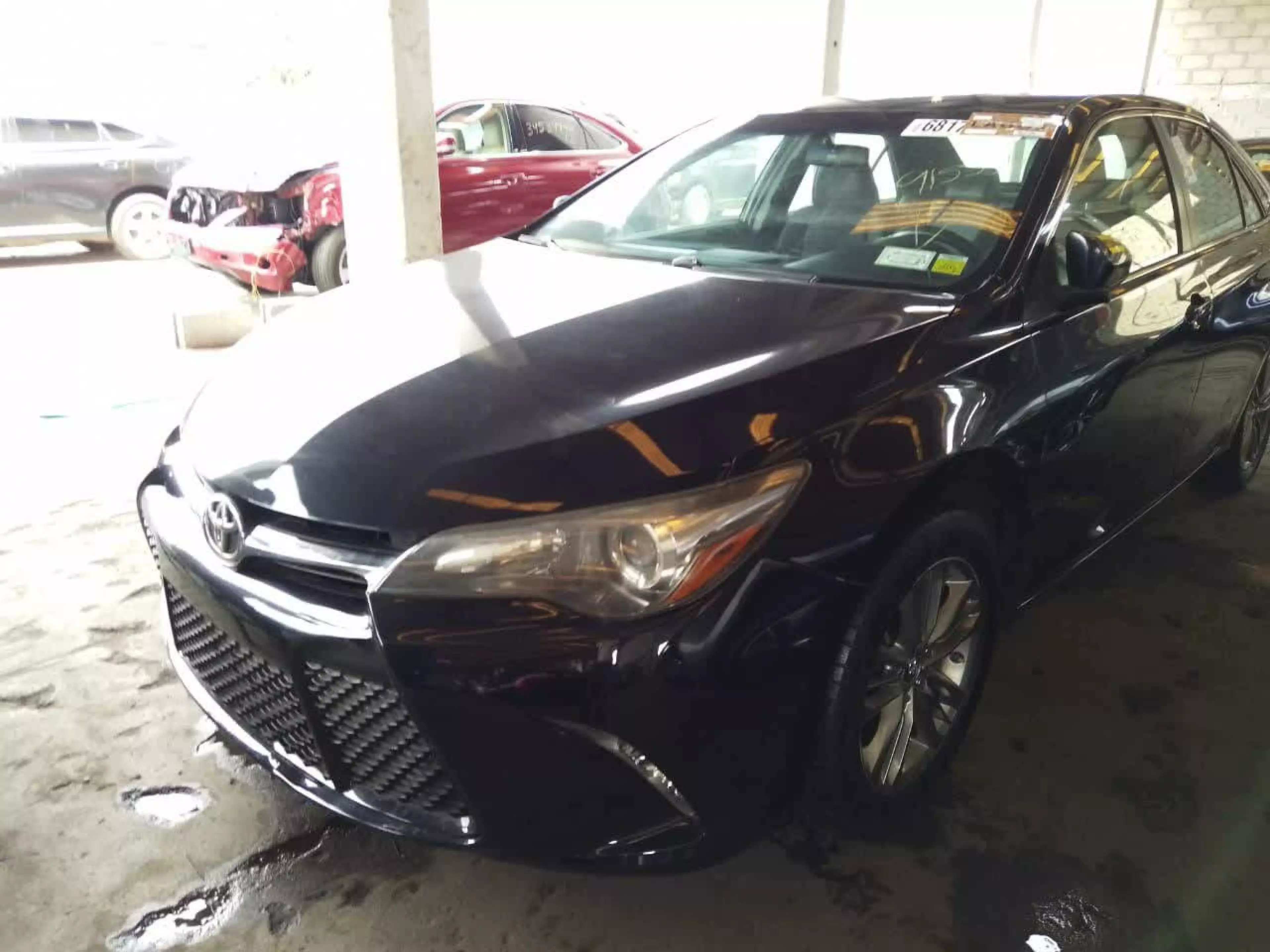 Toyota Camry - 2015