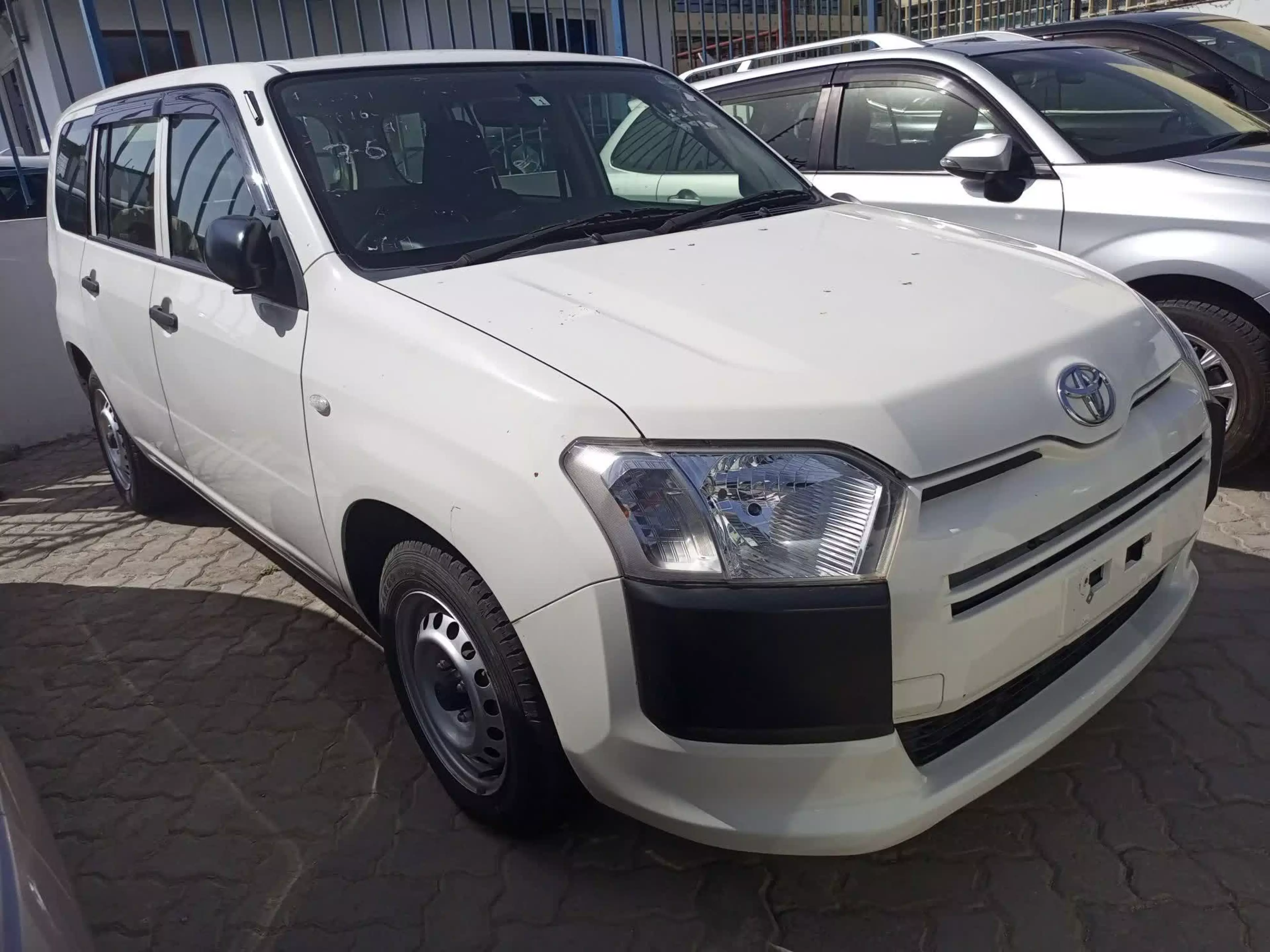 Toyota Probox  - 2015
