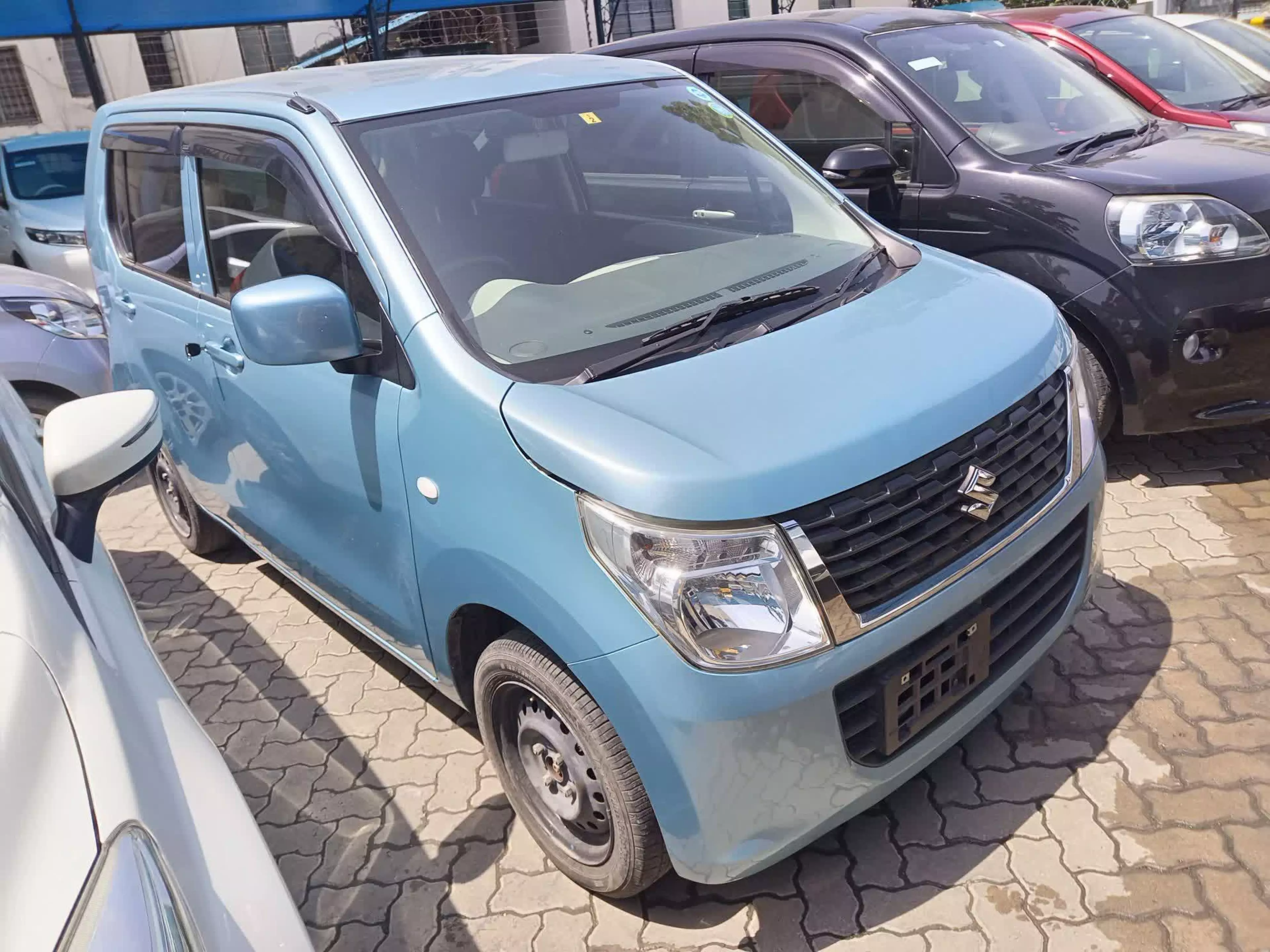 SUZUKI Wagon R - 2016