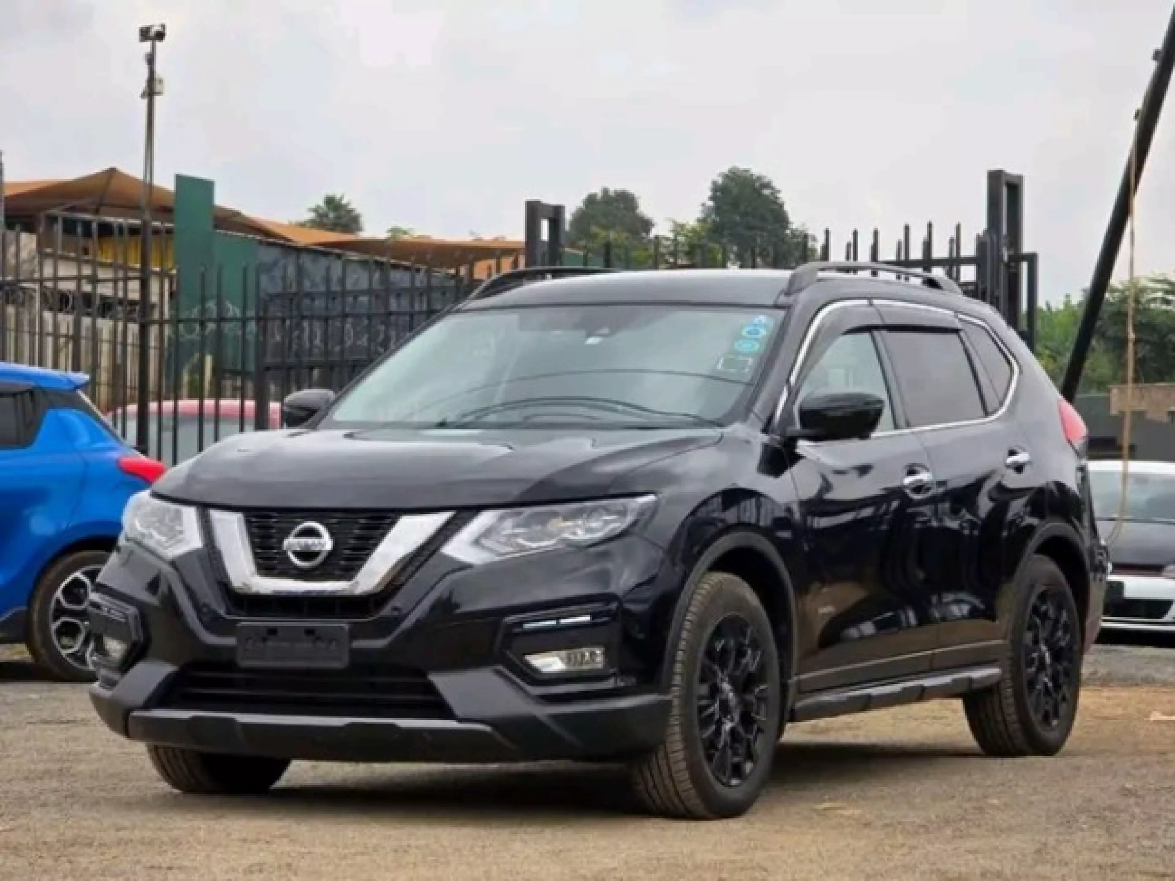 Nissan X- trail - 2017