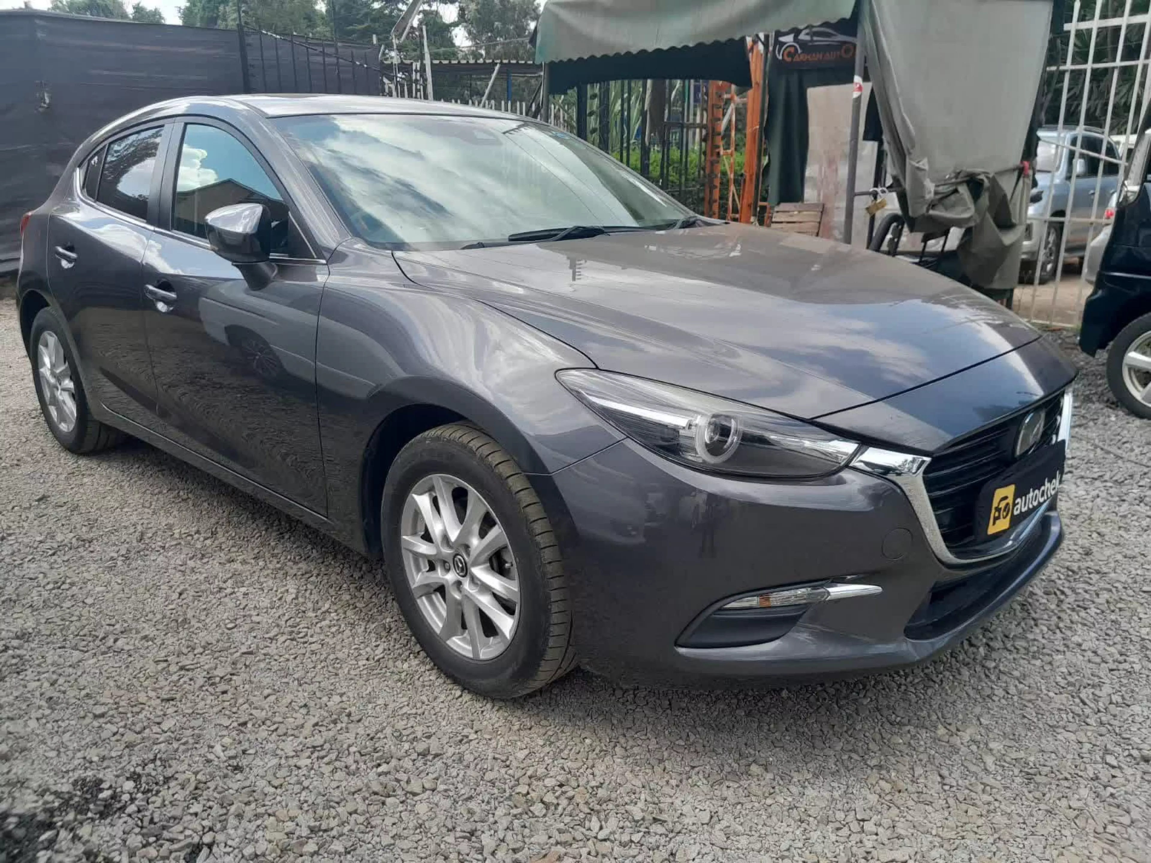 Mazda Axela  - 2016