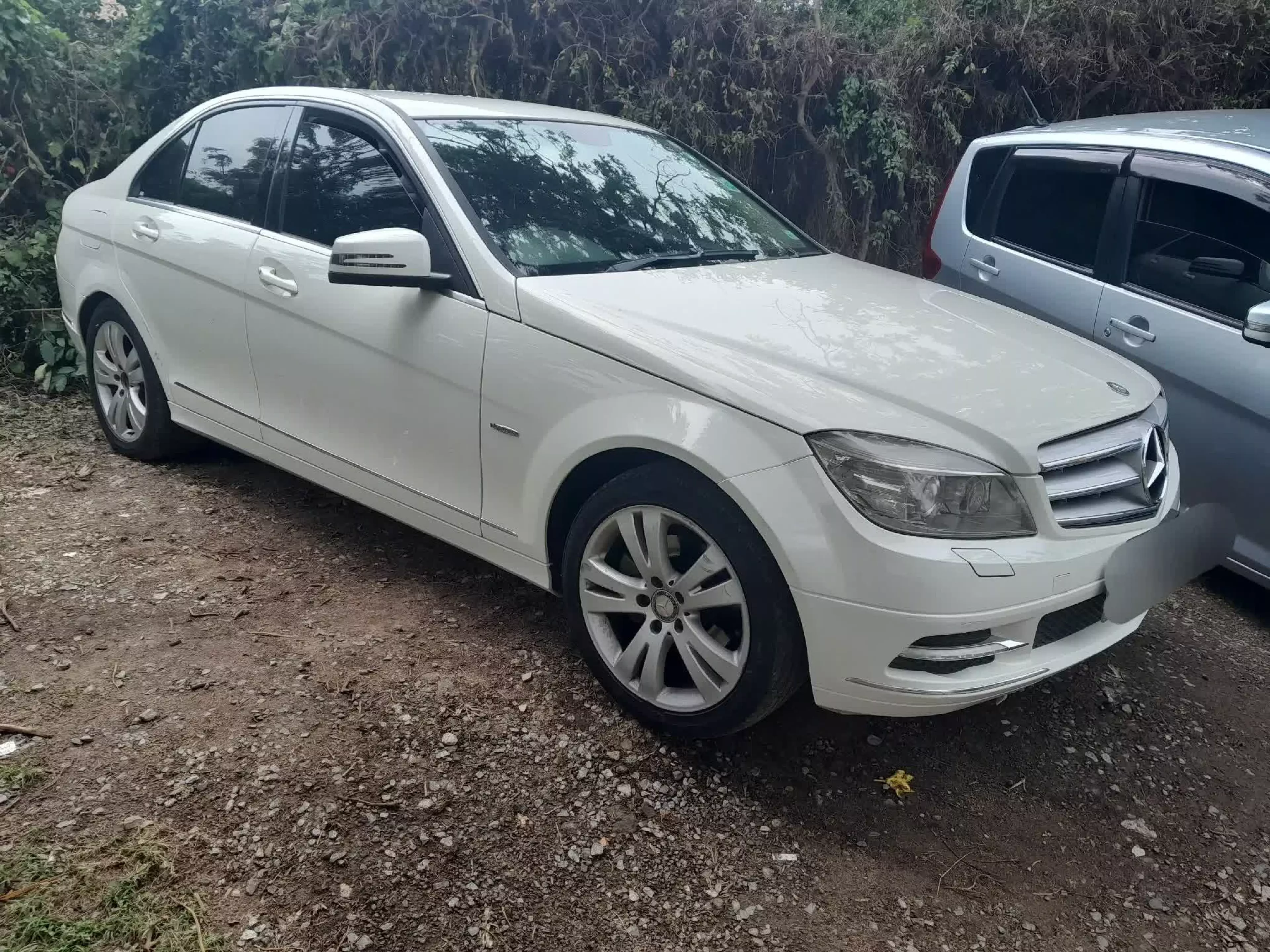 Mercedes-Benz C 200 - 2011