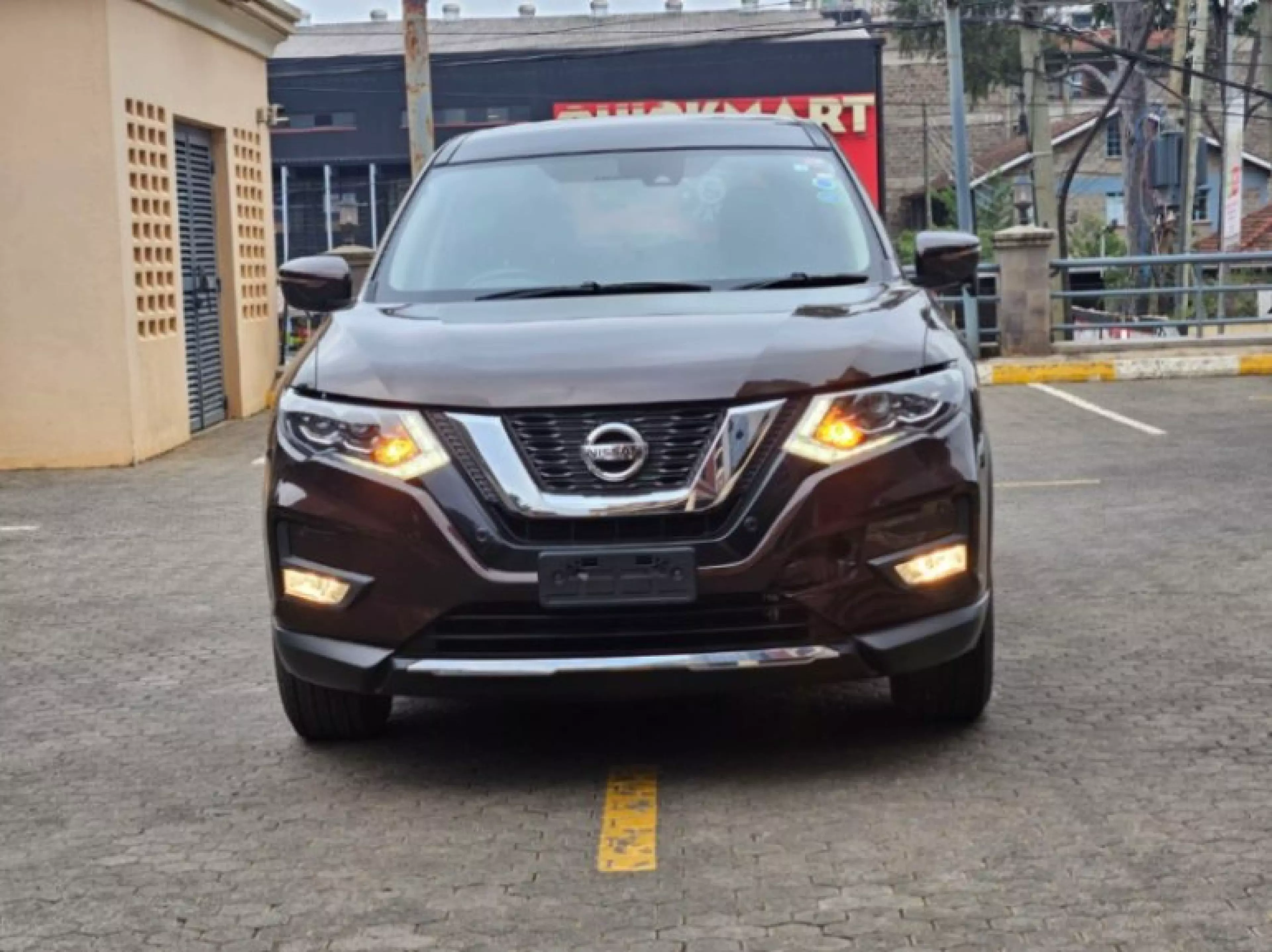 Nissan EXTRAIL HYBRID - 2018