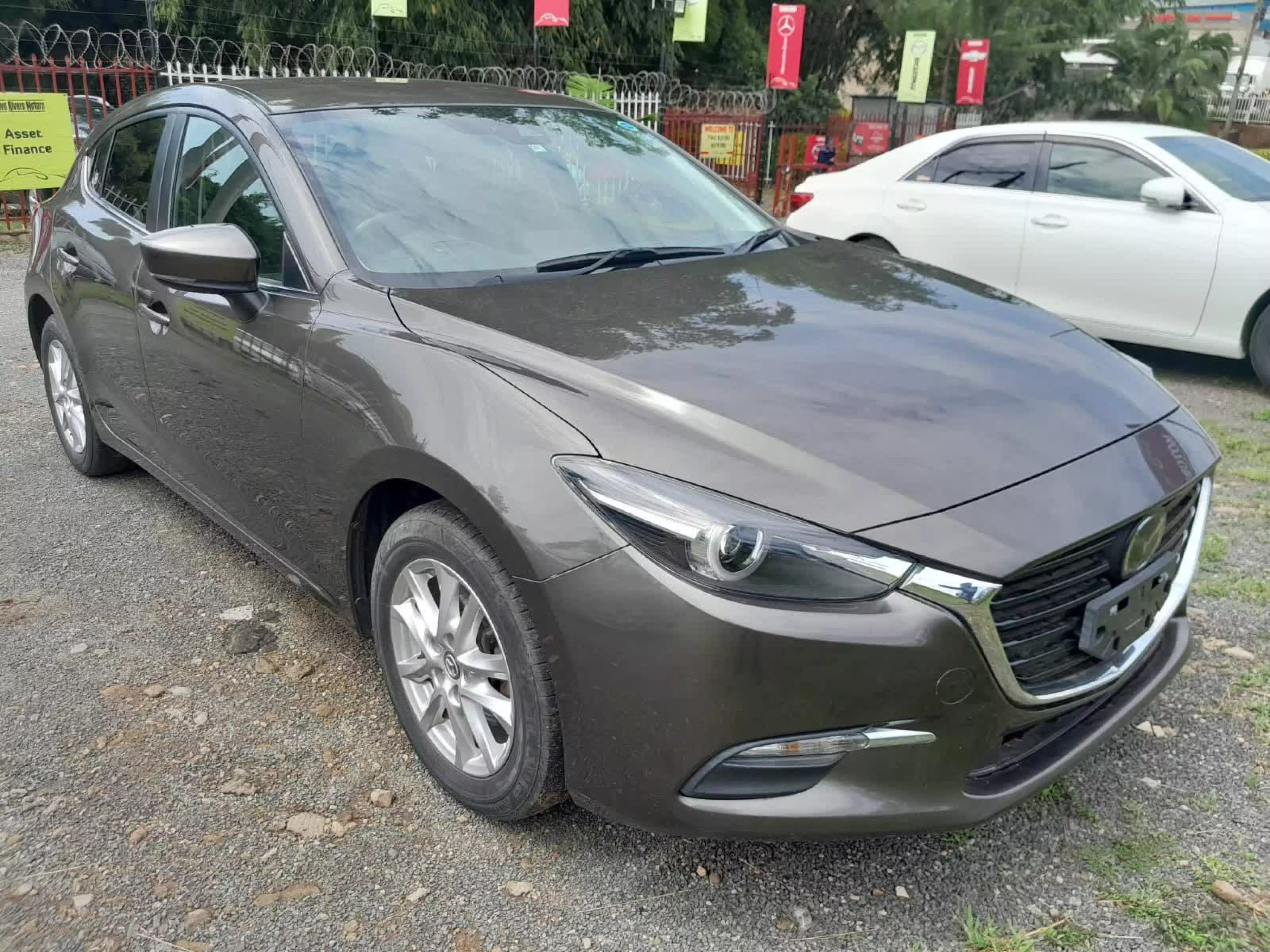 Mazda Axela  - 2016