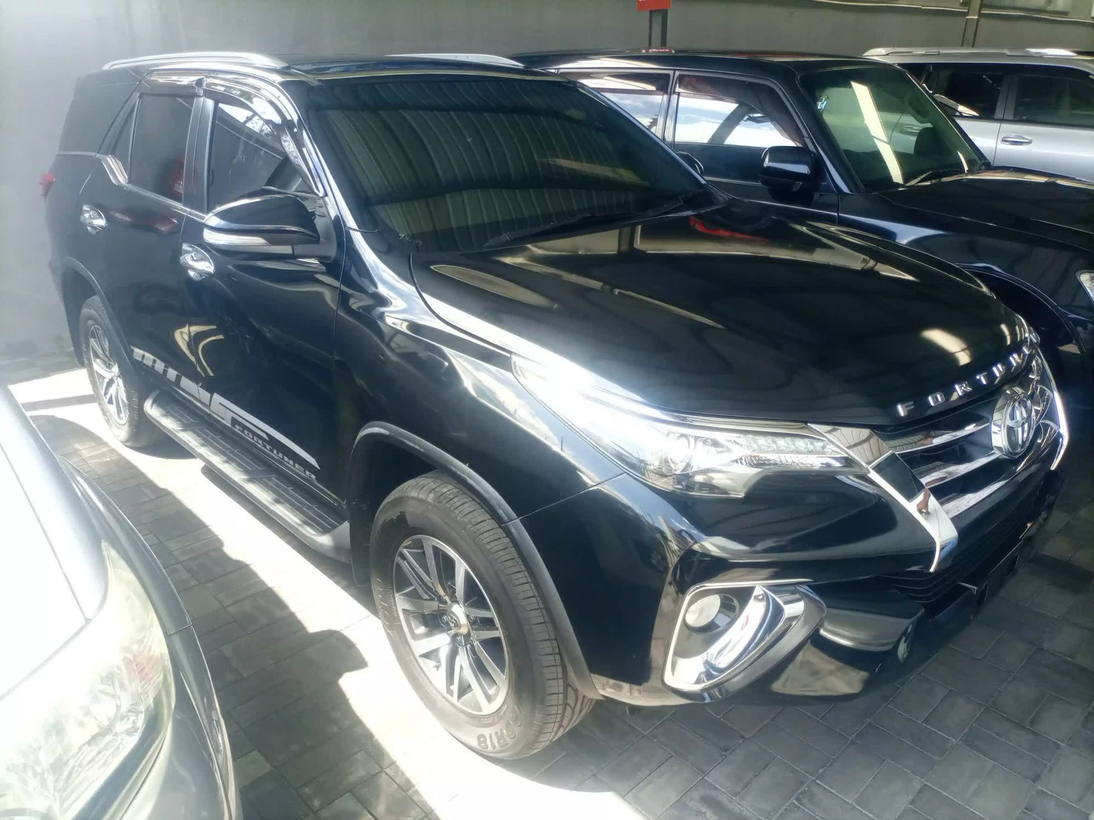 Toyota Fortuner - 2016