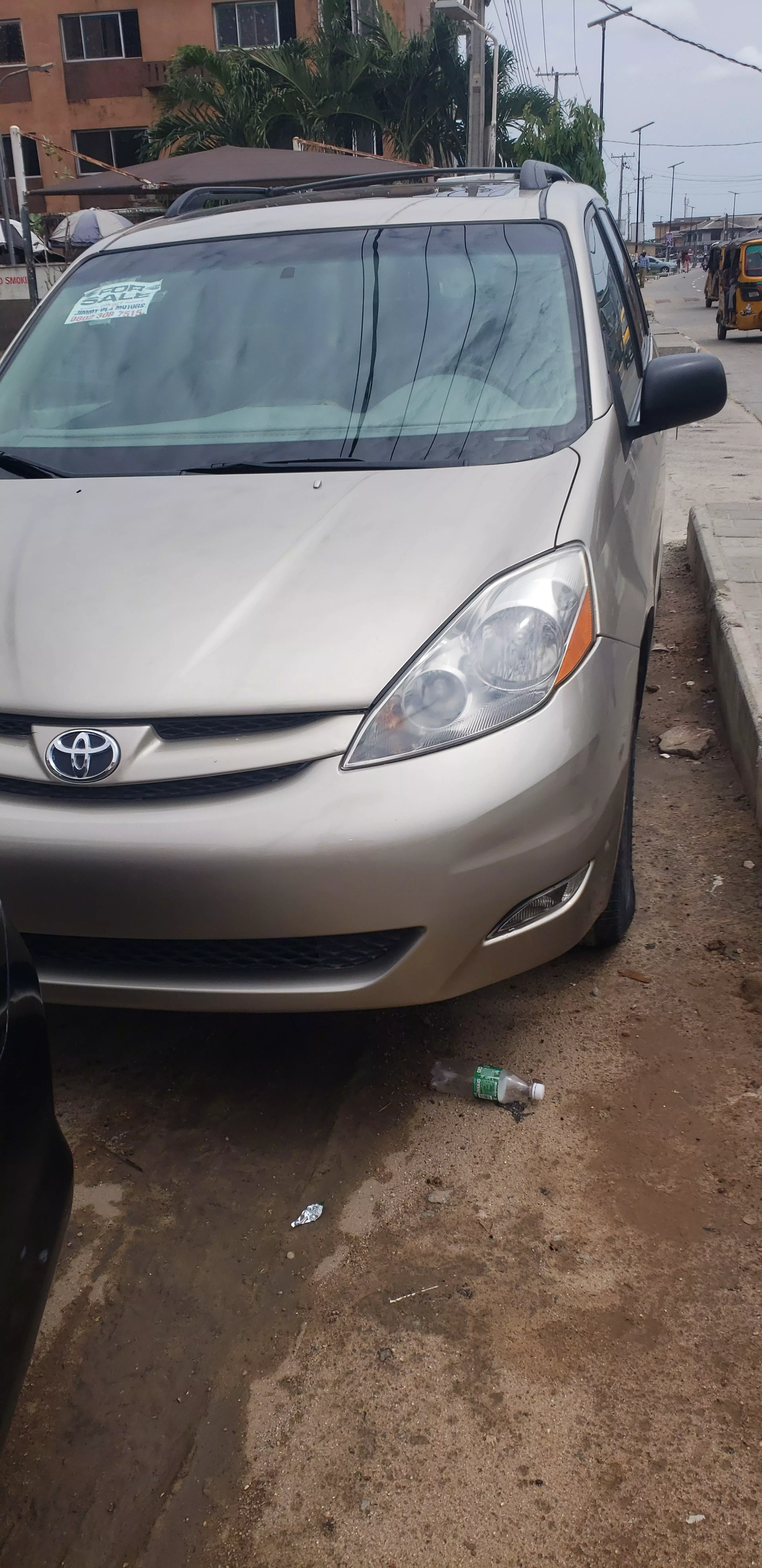 Toyota Sienna - 2006