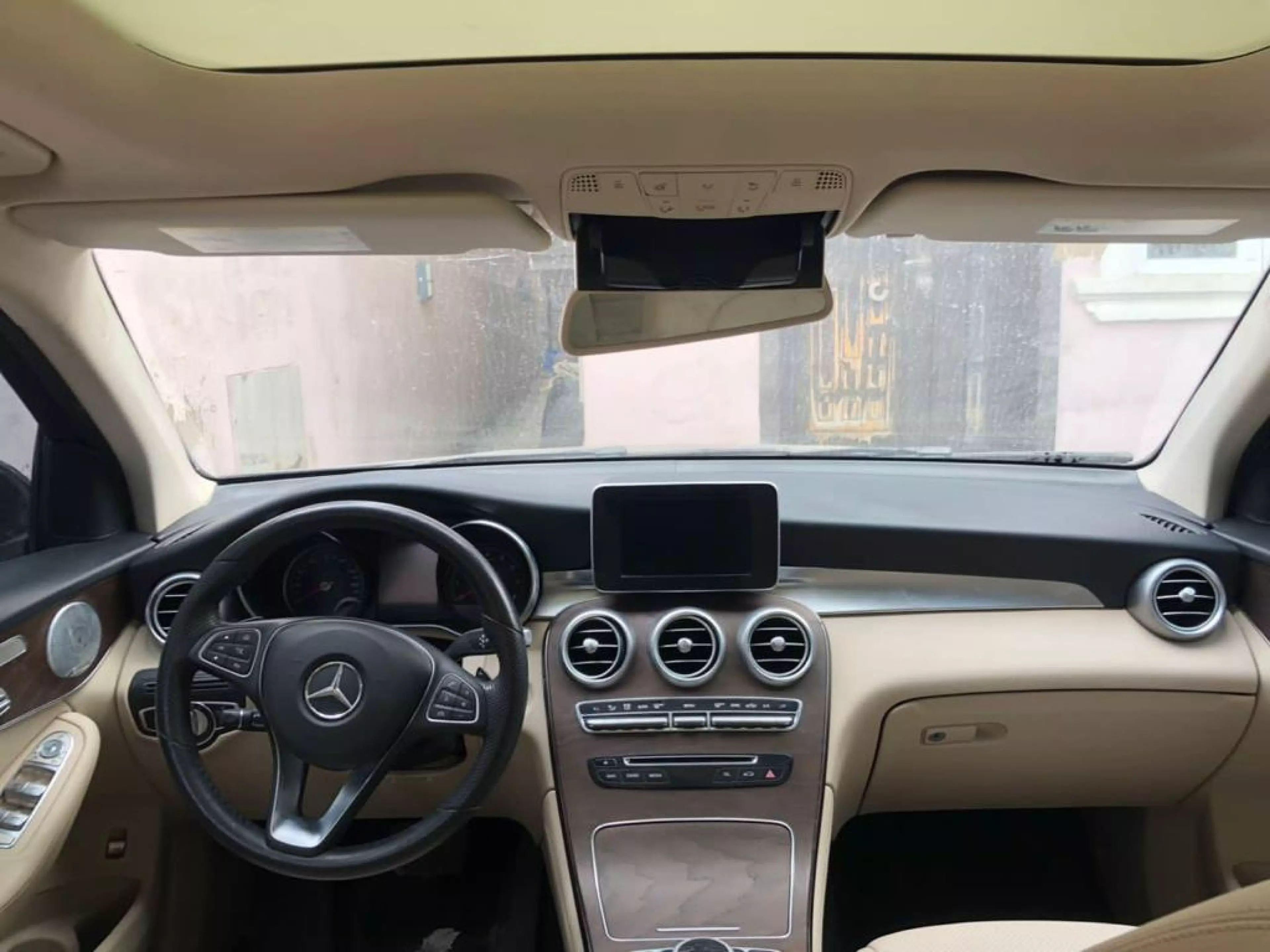 Mercedes-Benz GLC 300   - 2018