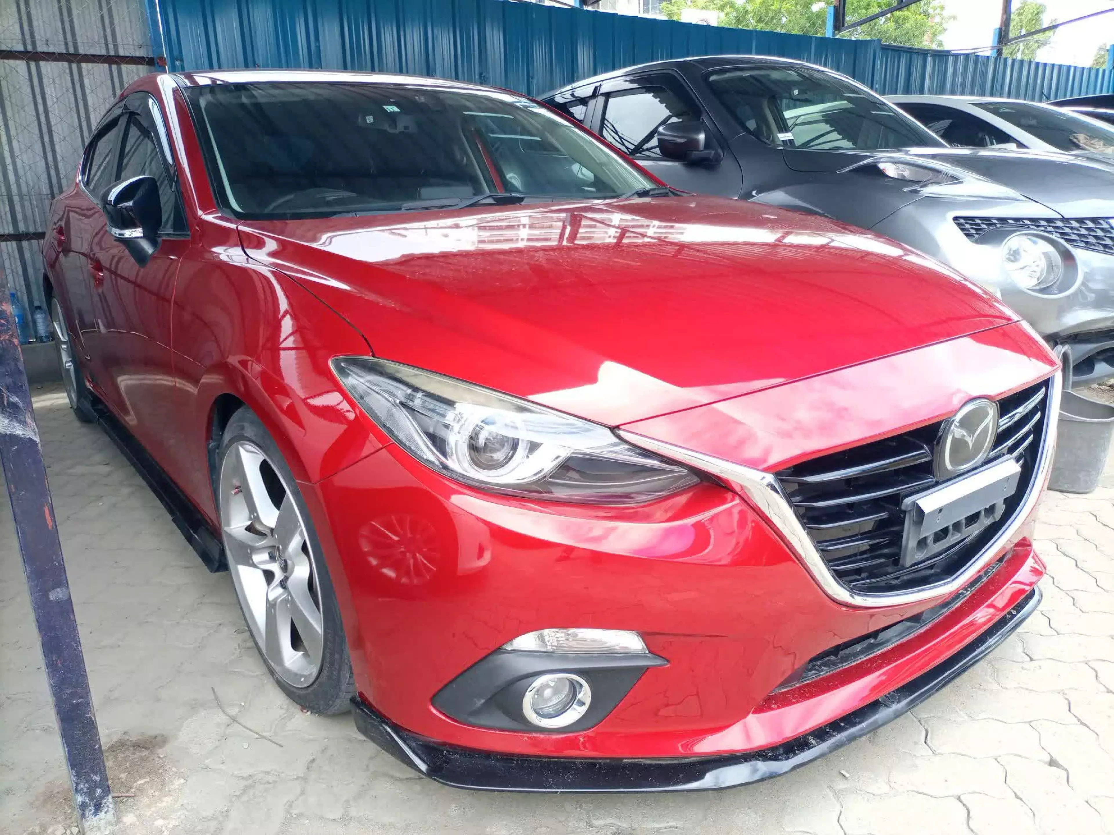 Mazda Axela  - 2015