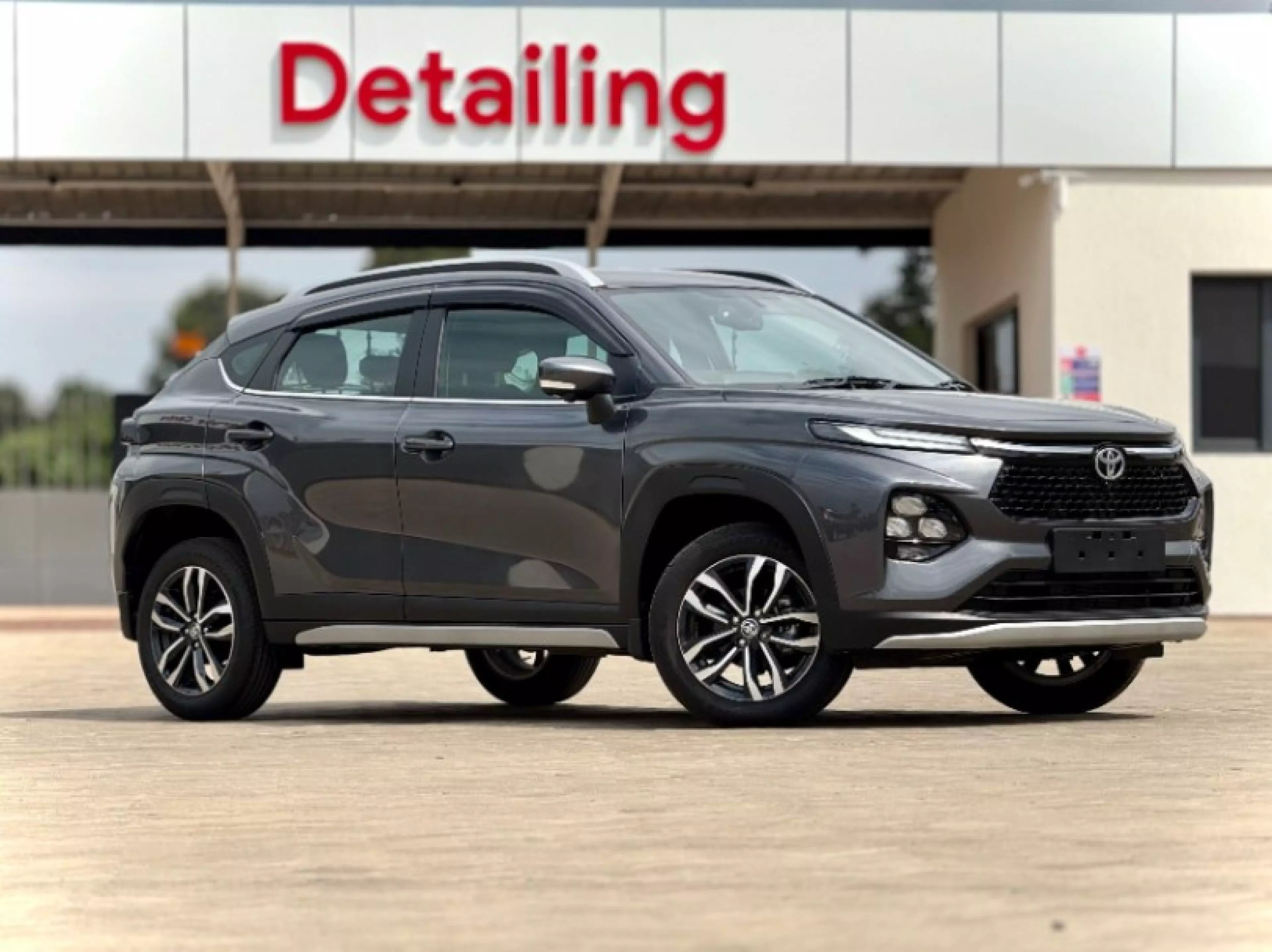 Toyota Urban Cruiser - 2024