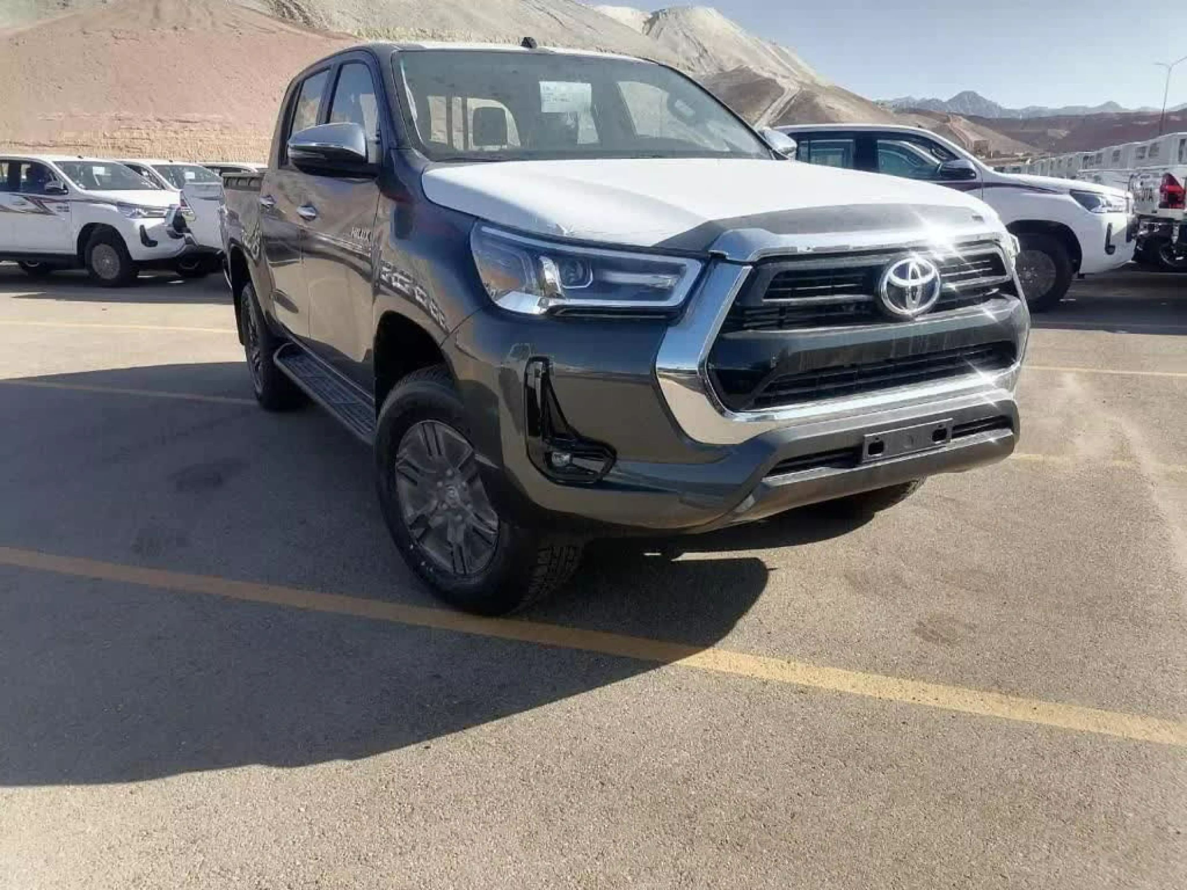 Toyota Hilux - 2025