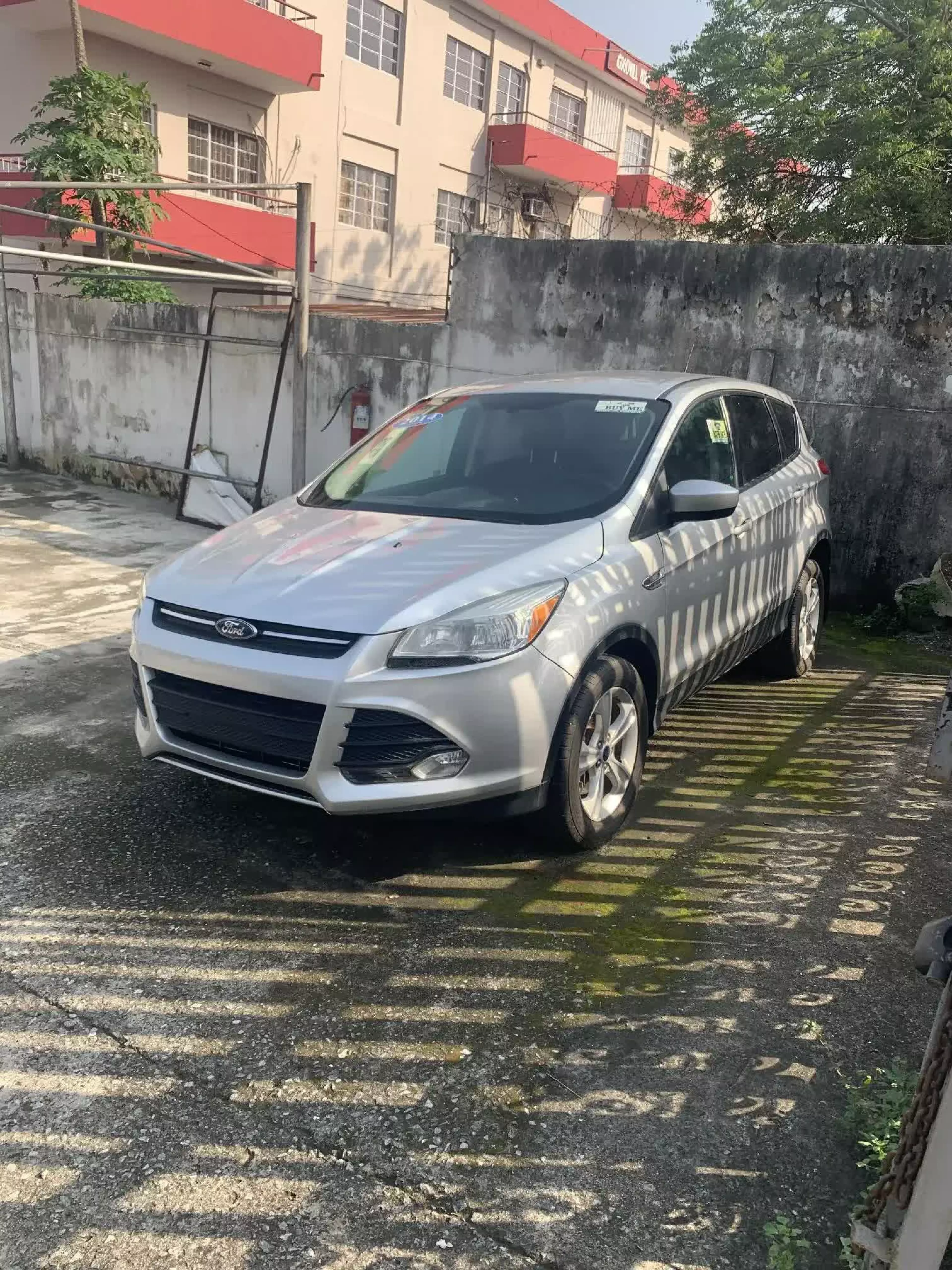 Ford Escape - 2014
