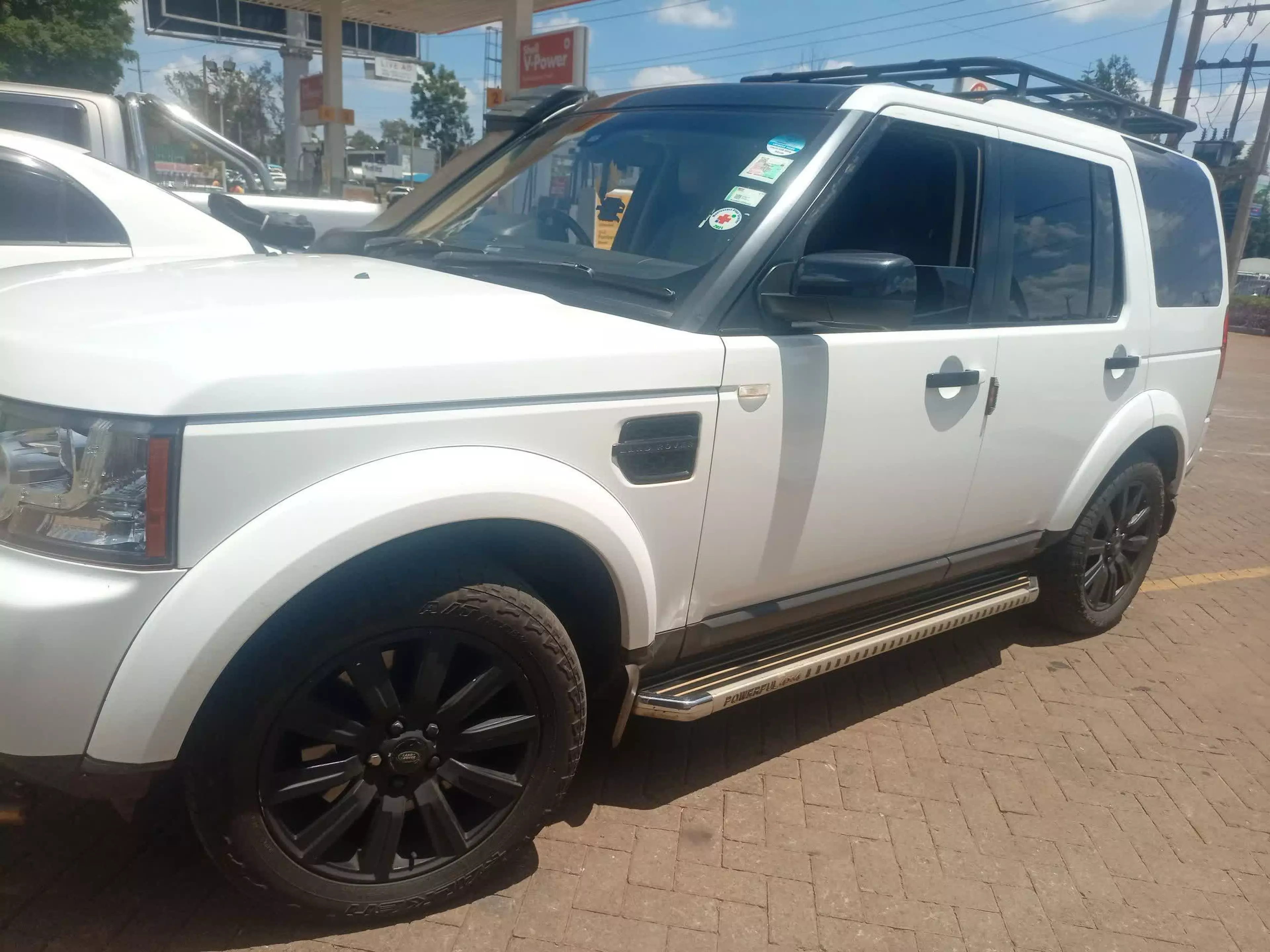 Land Rover Discovery 4 - 2012