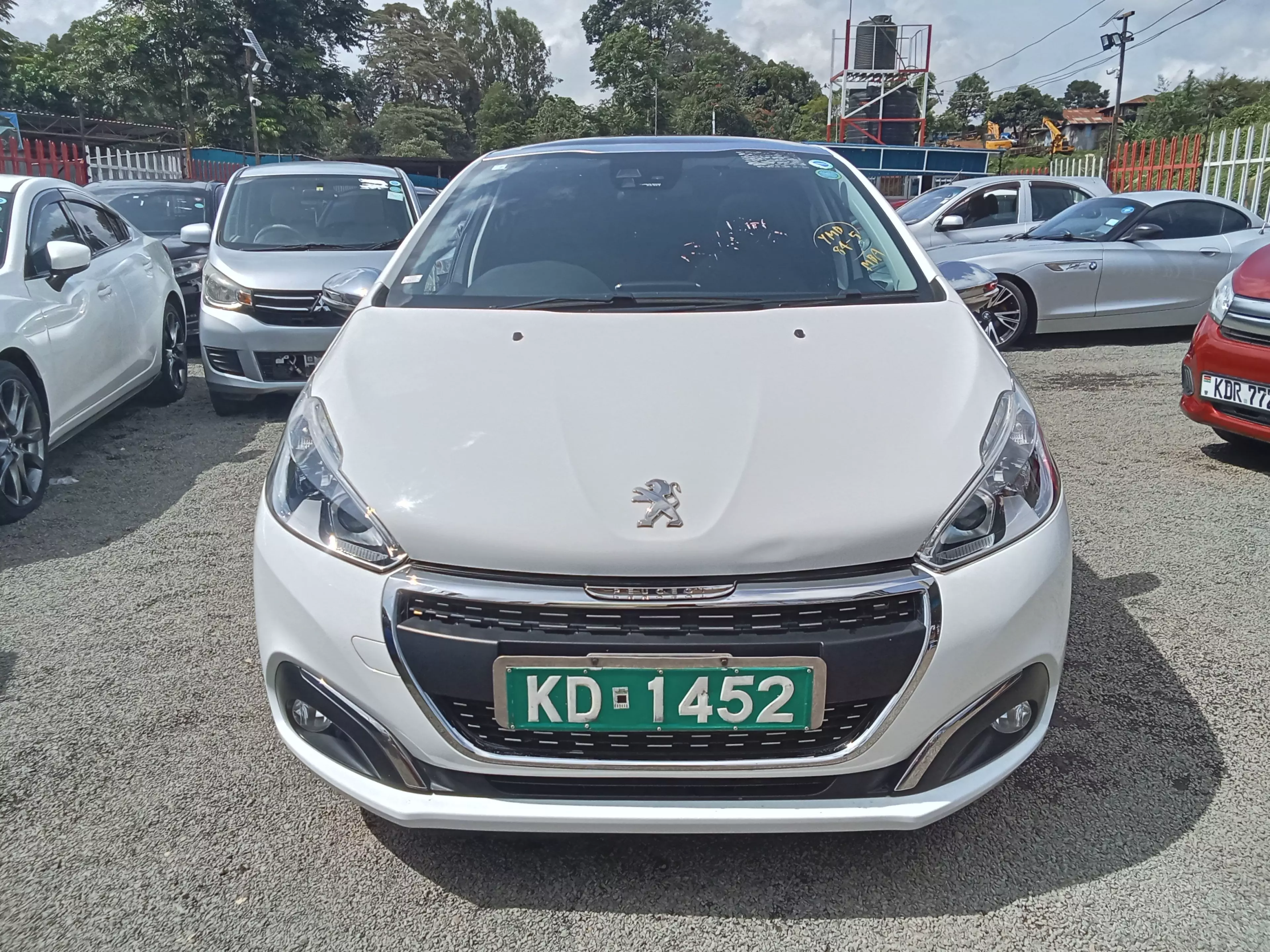 Peugeot 208   - 2018