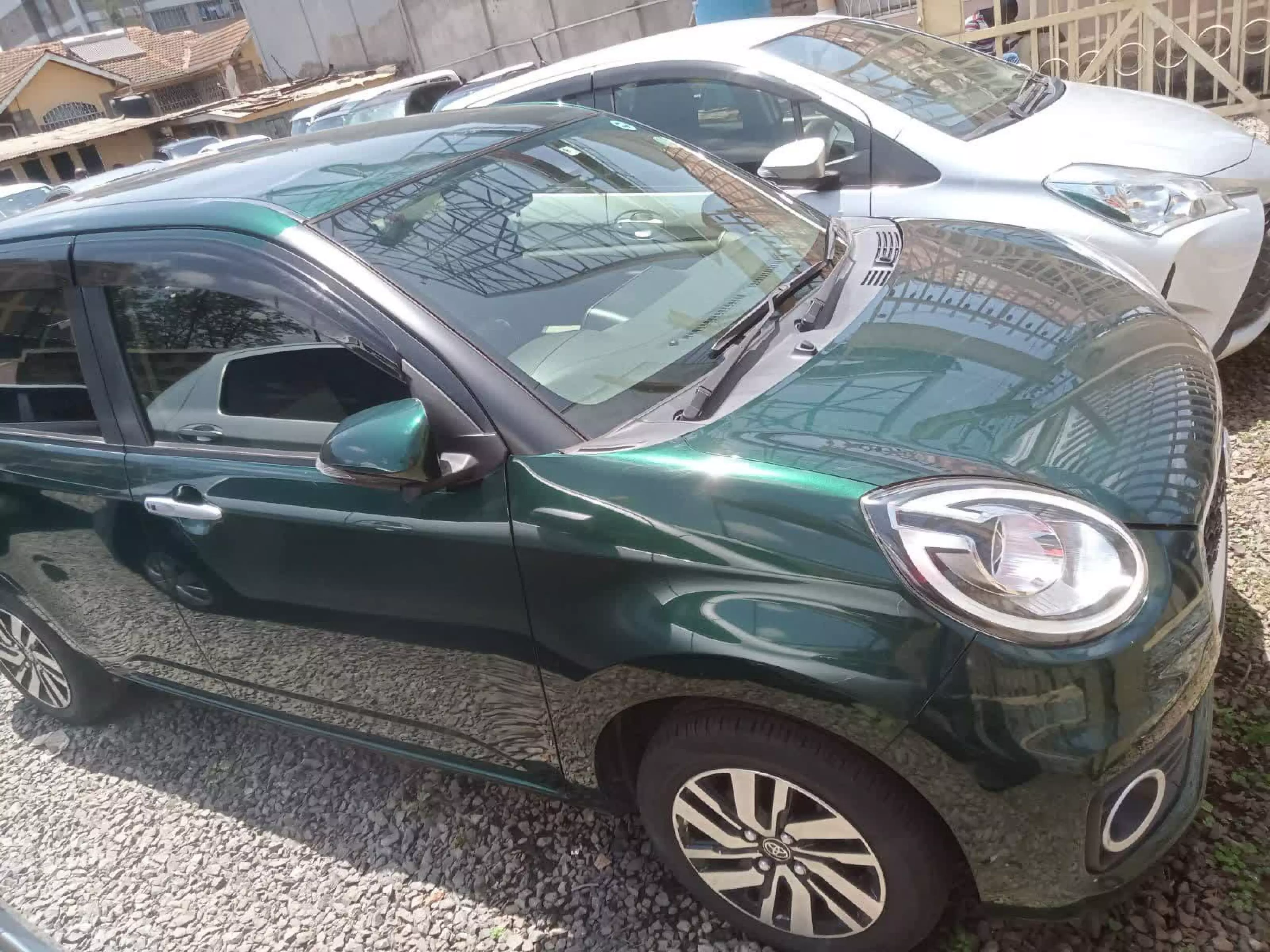 Toyota Passo - 2016