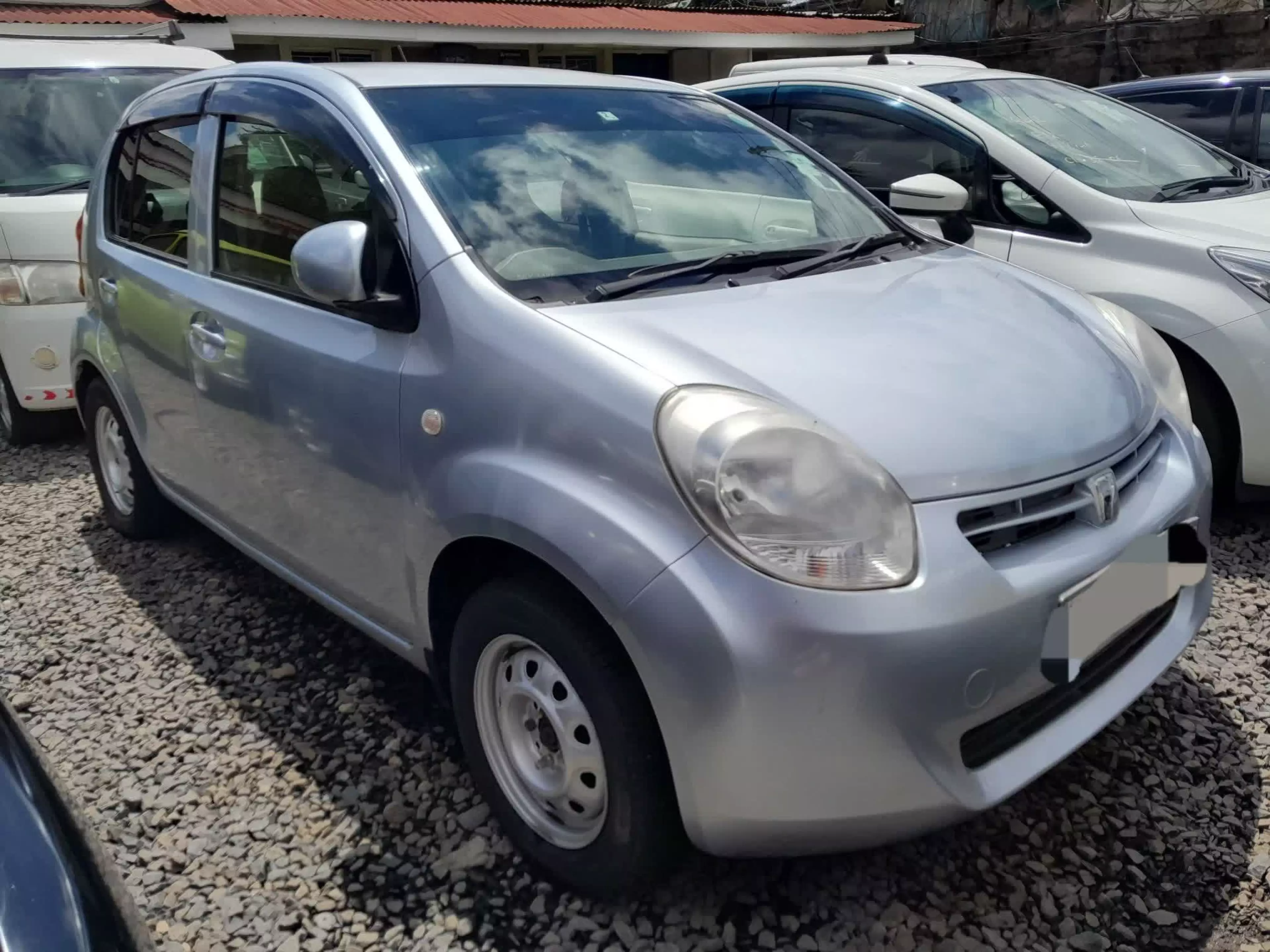 Toyota Passo - 2013