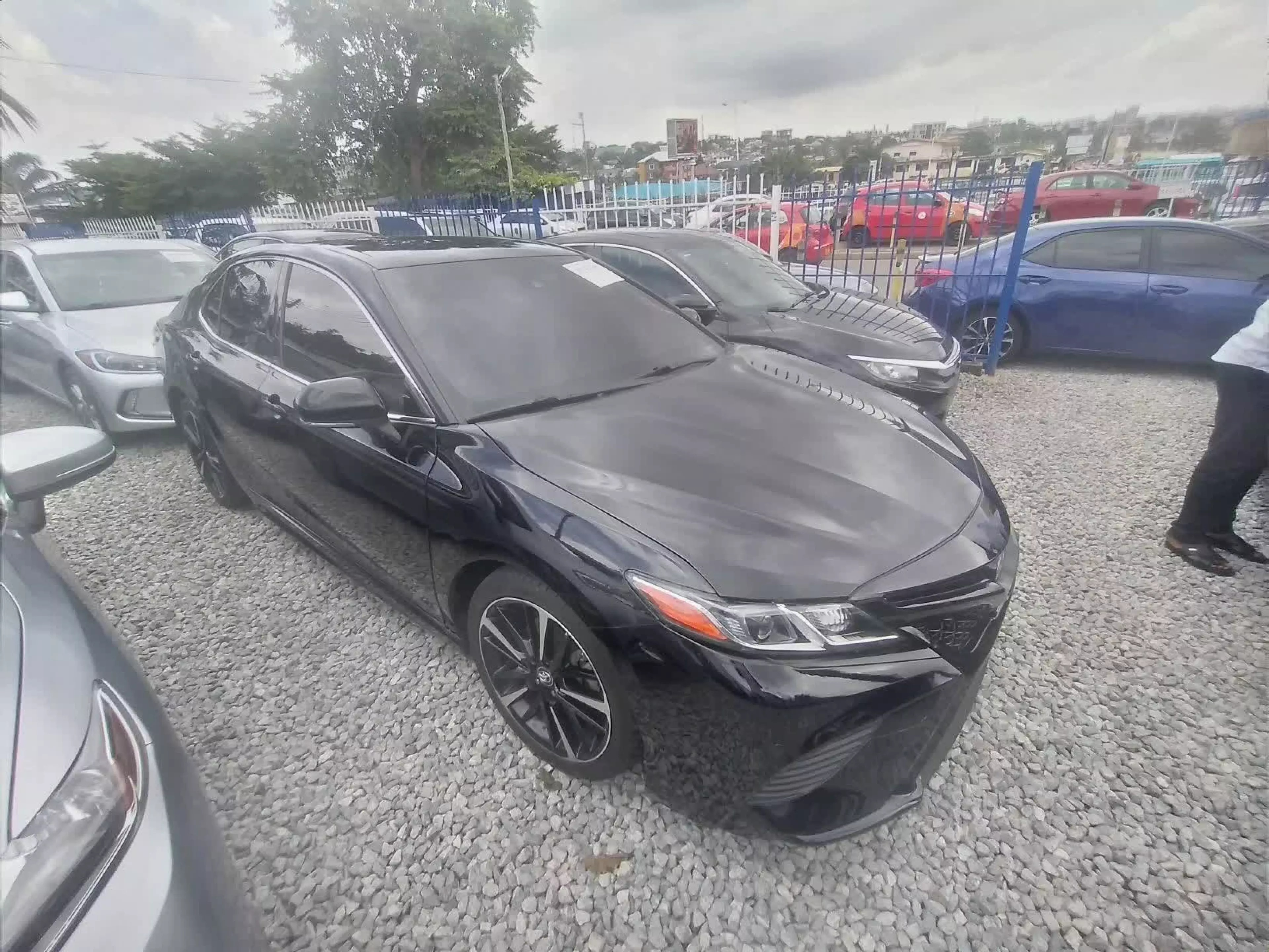 Toyota Camry - 2018