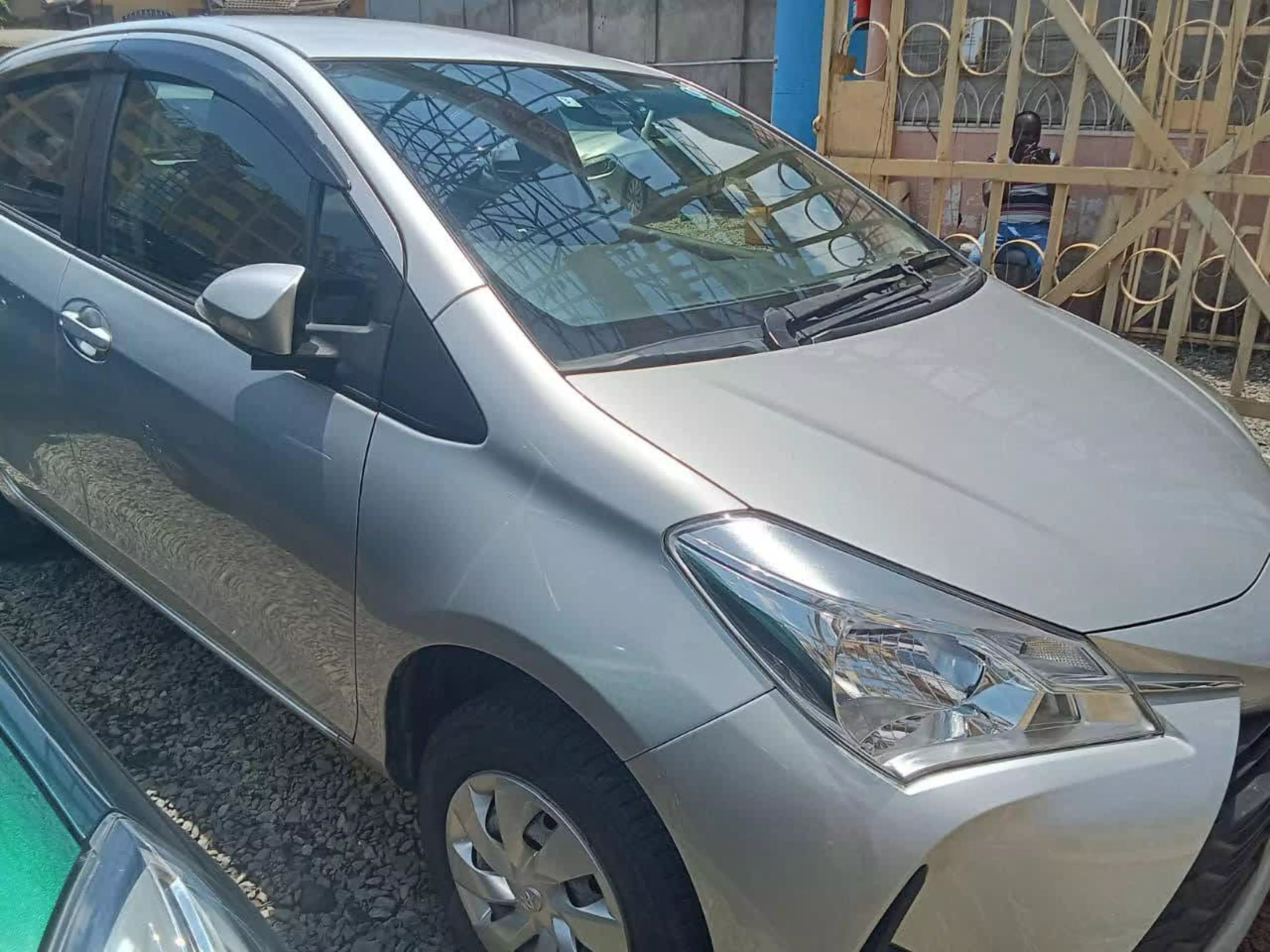 Toyota Vitz - 2016