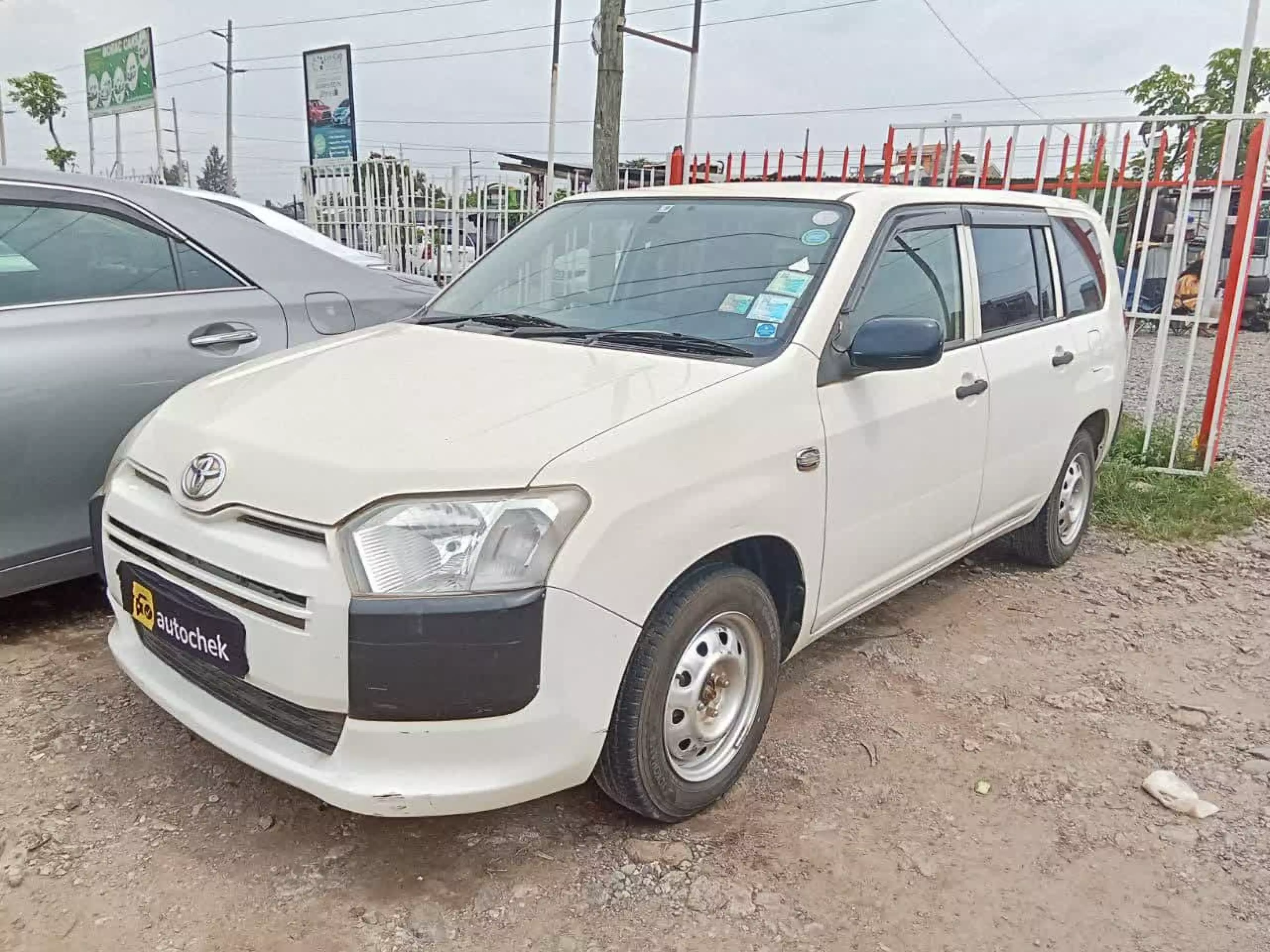 Toyota Probox  - 2015