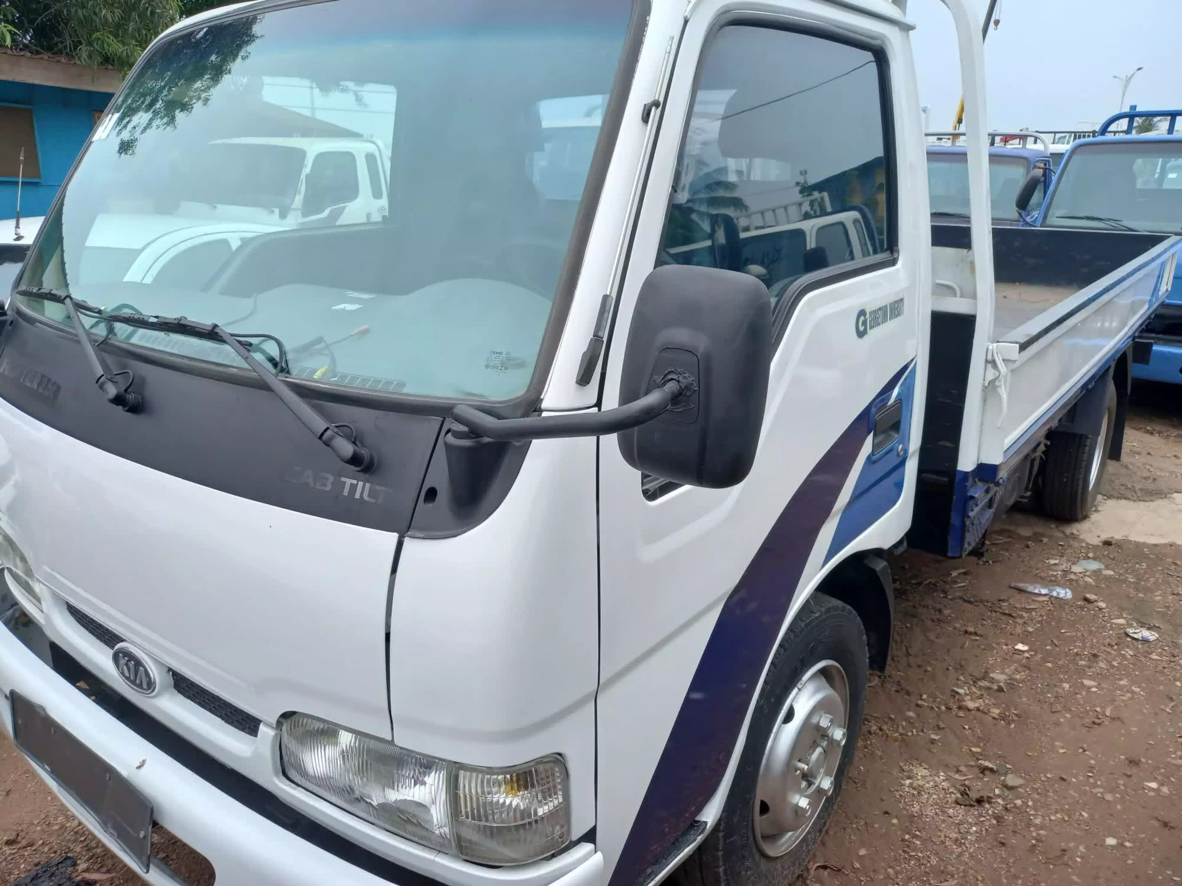 Hyundai Mighty - 2004