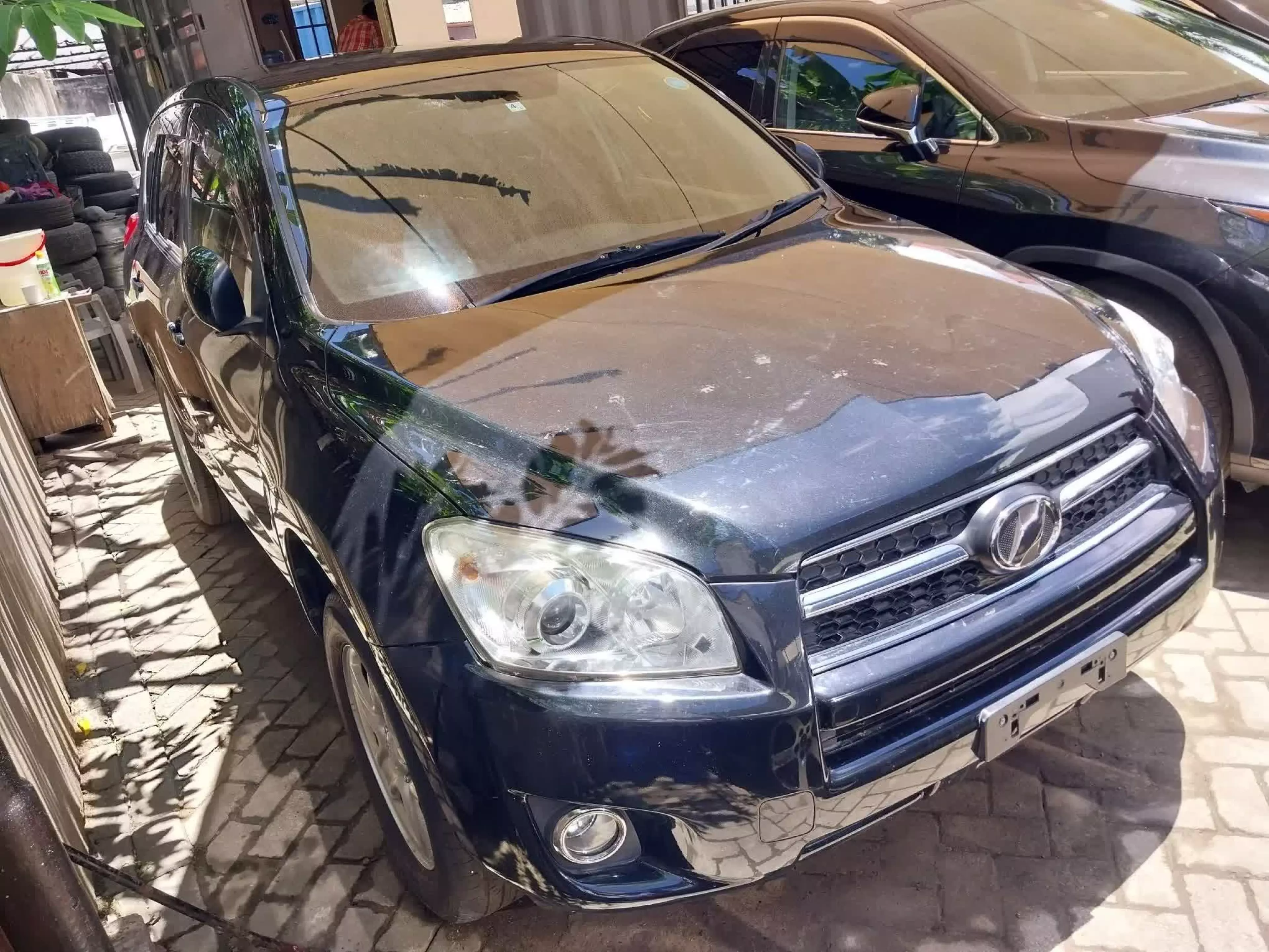 Toyota RAV 4 - 2016