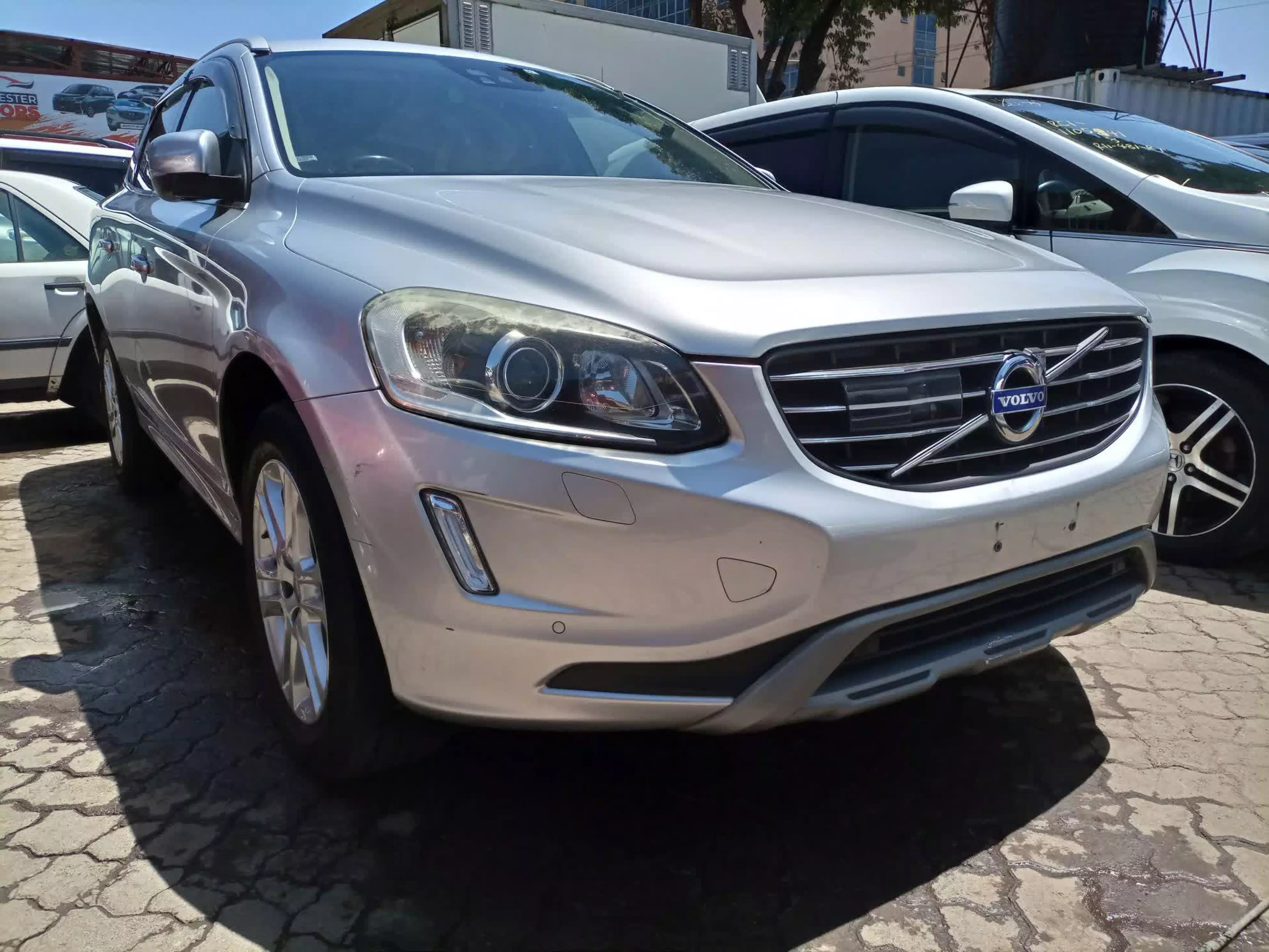 Volvo XC60 - 2015