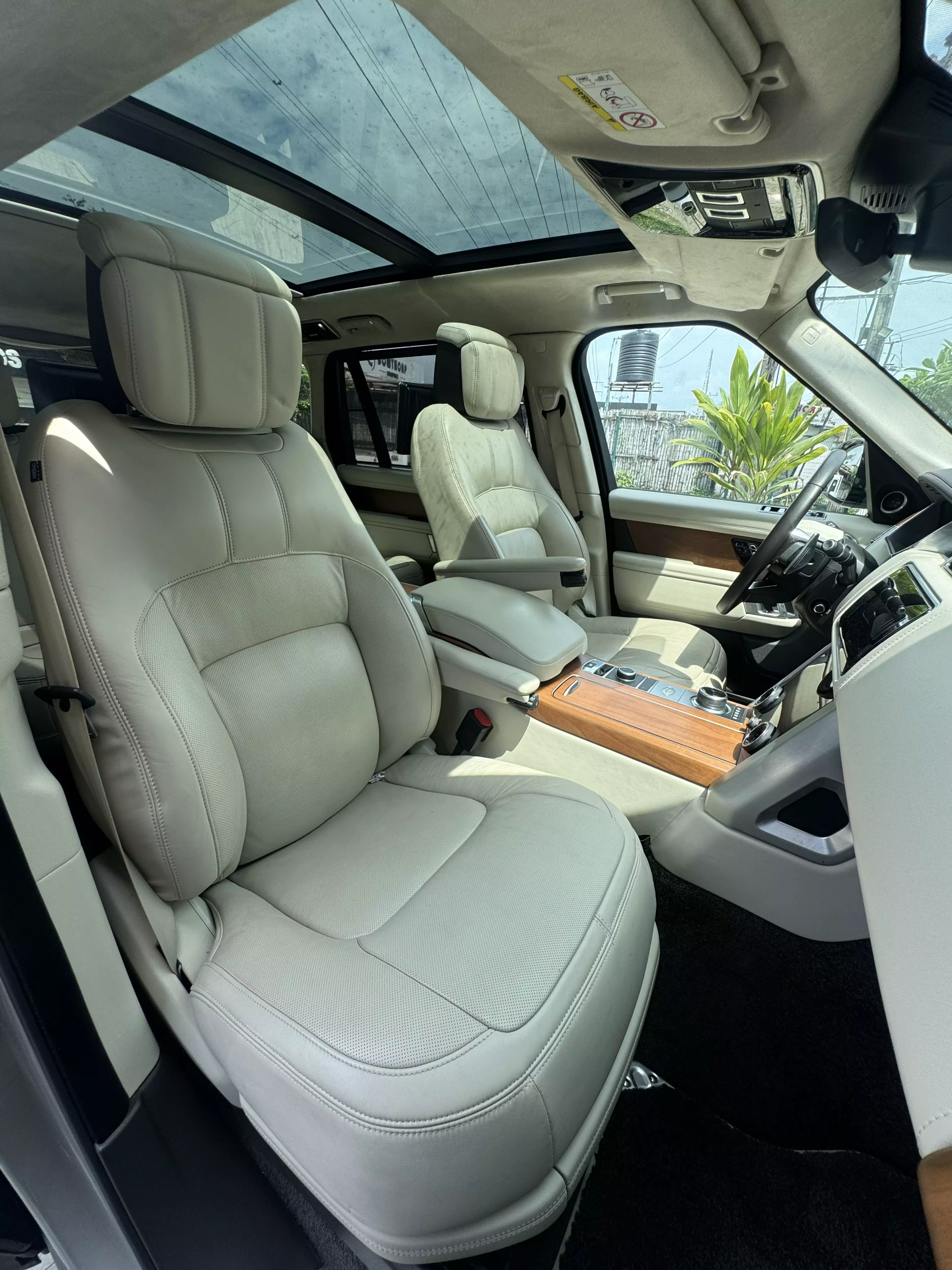 Land Rover Range Rover Vogue   - 2022